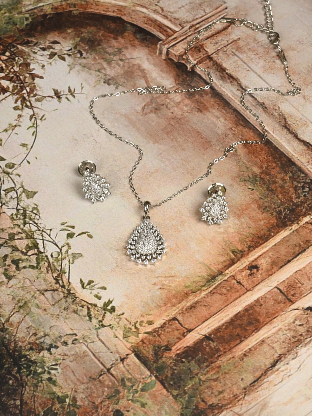 Drop Shape CZ Pendant Set