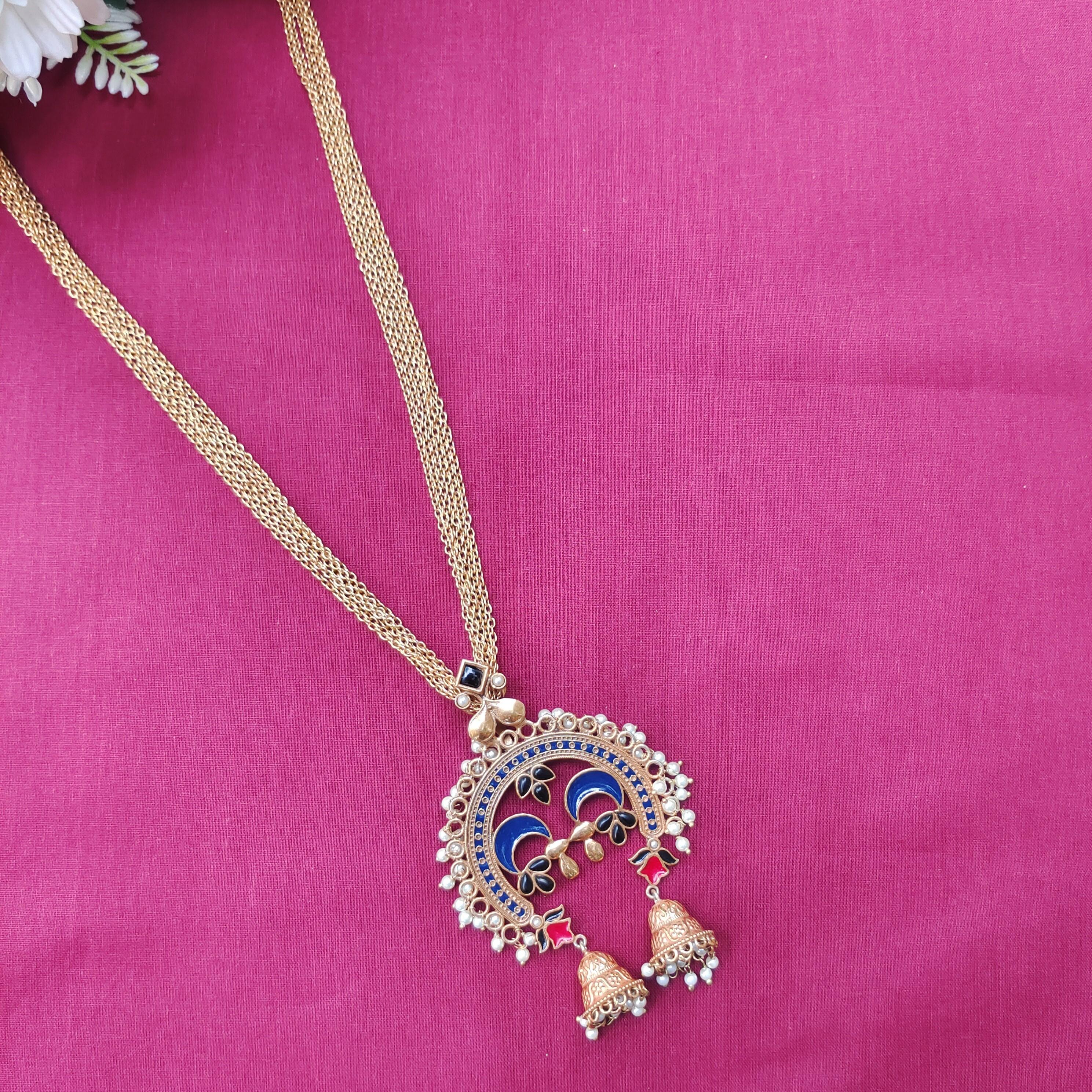 Vaidehi Pendant Necklace