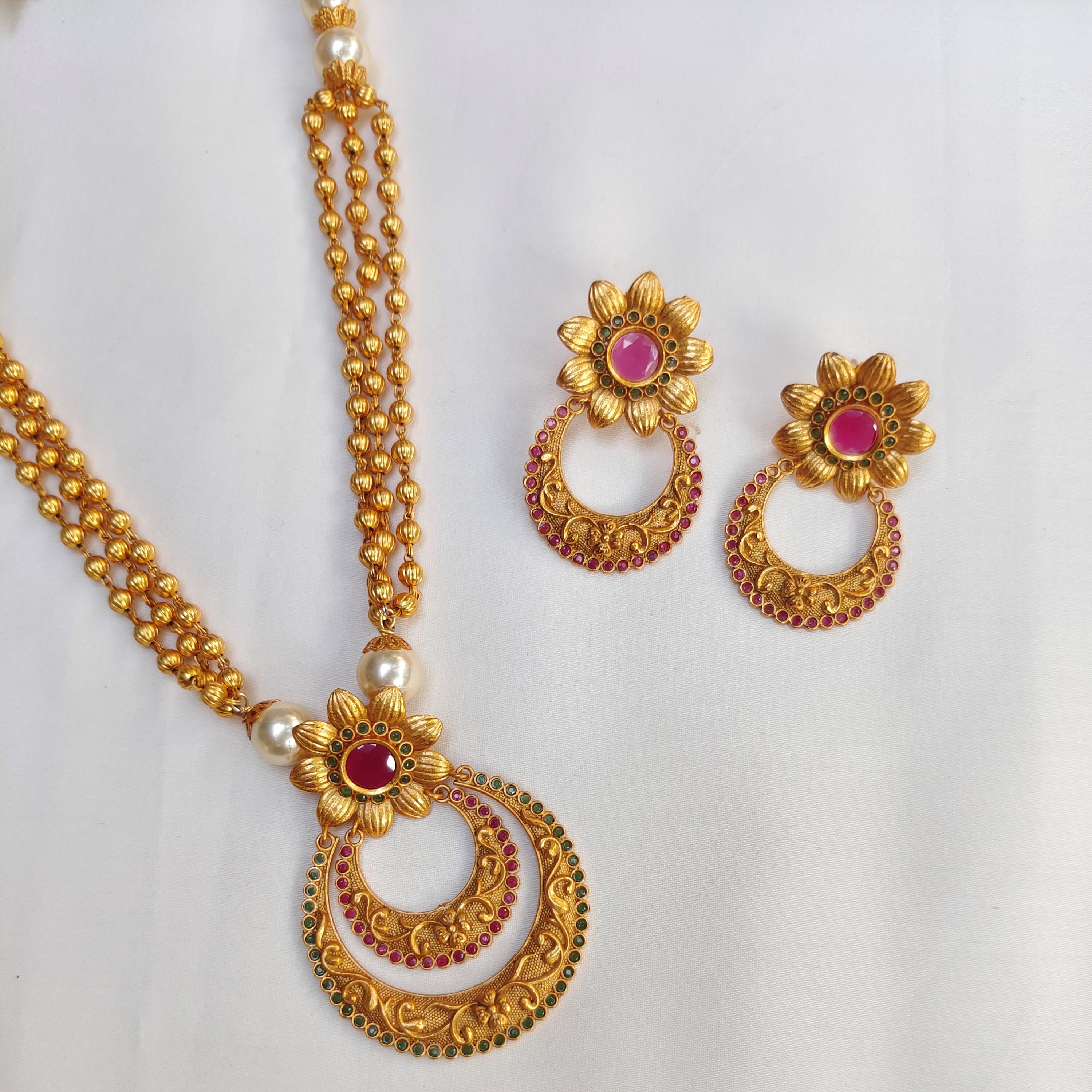 Keya Temple Necklace Set