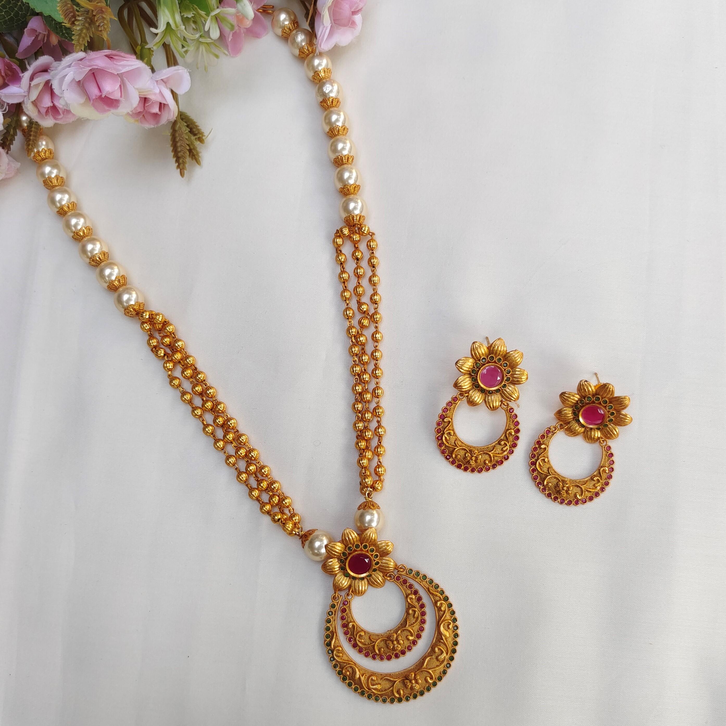 Keya Temple Necklace Set