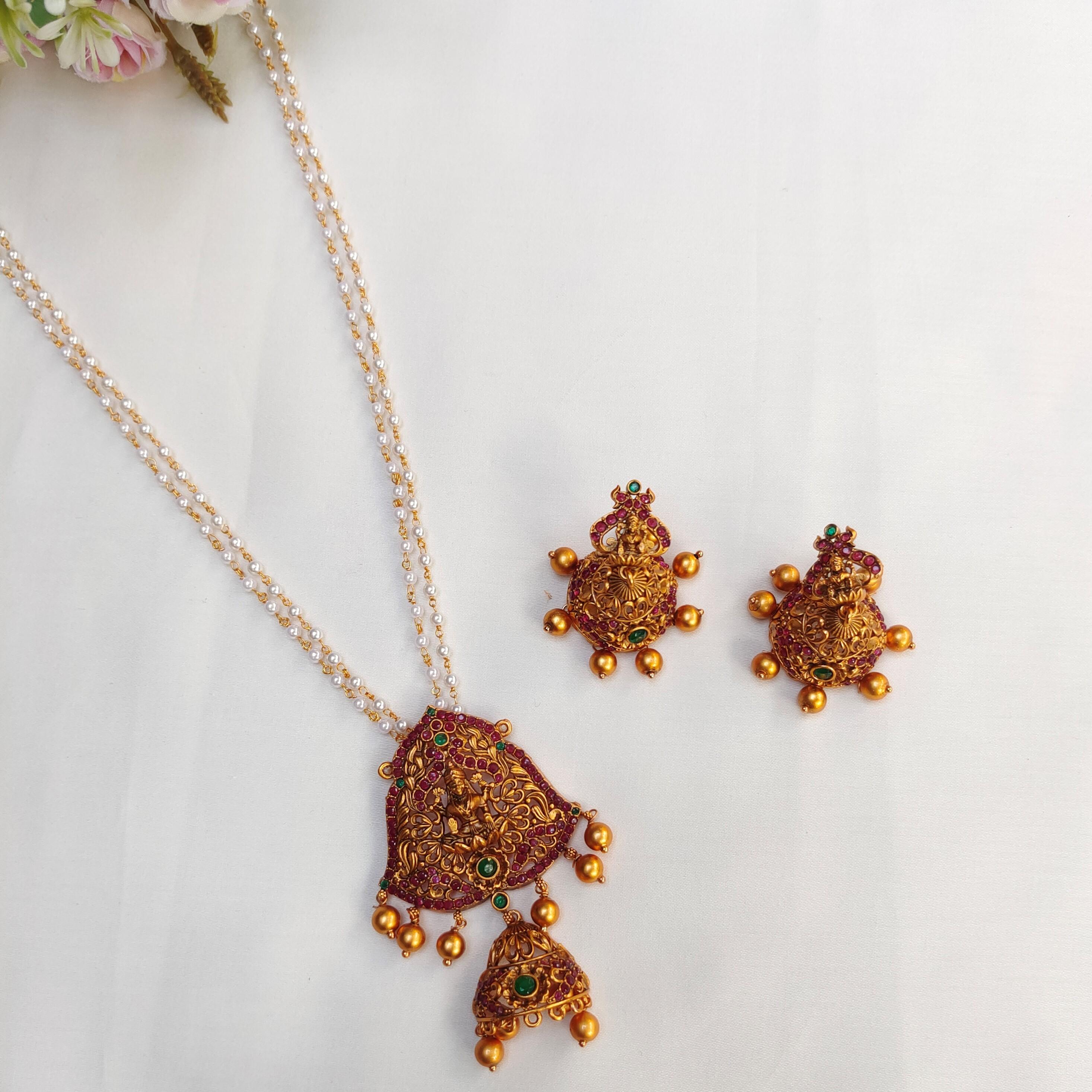 Devi Temple Necklace Set