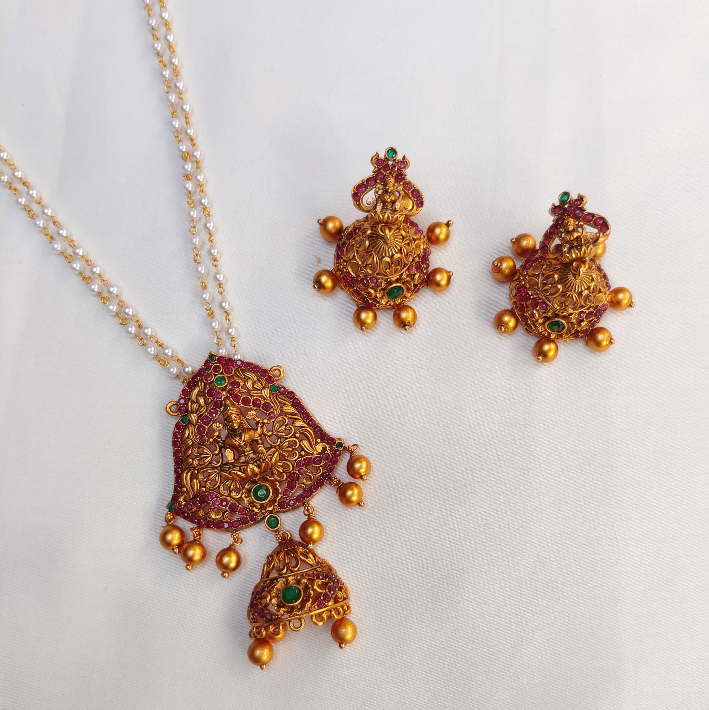 Devi Temple Necklace Set