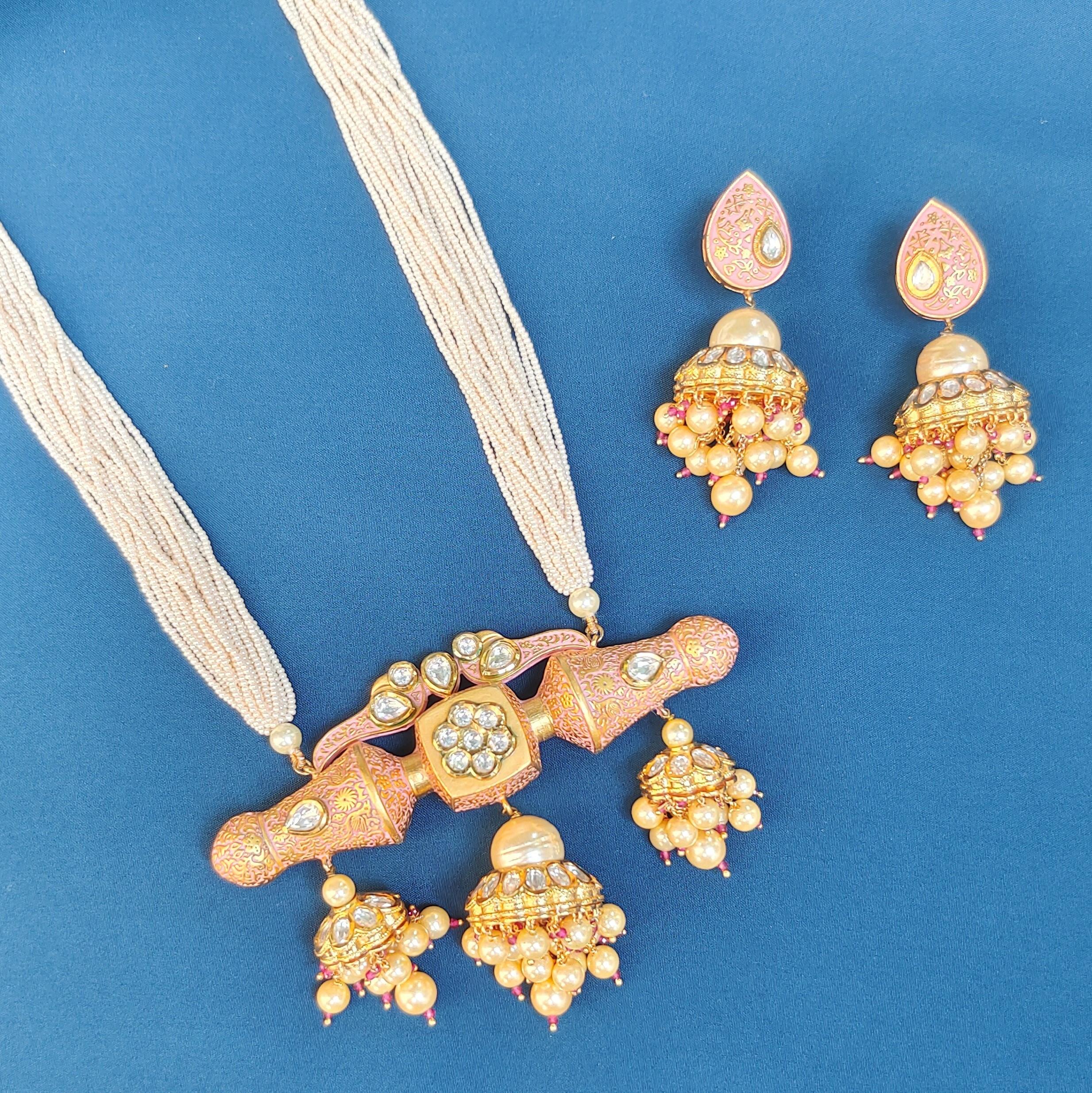 Rutu Pearl Necklace with Kundan Pendant