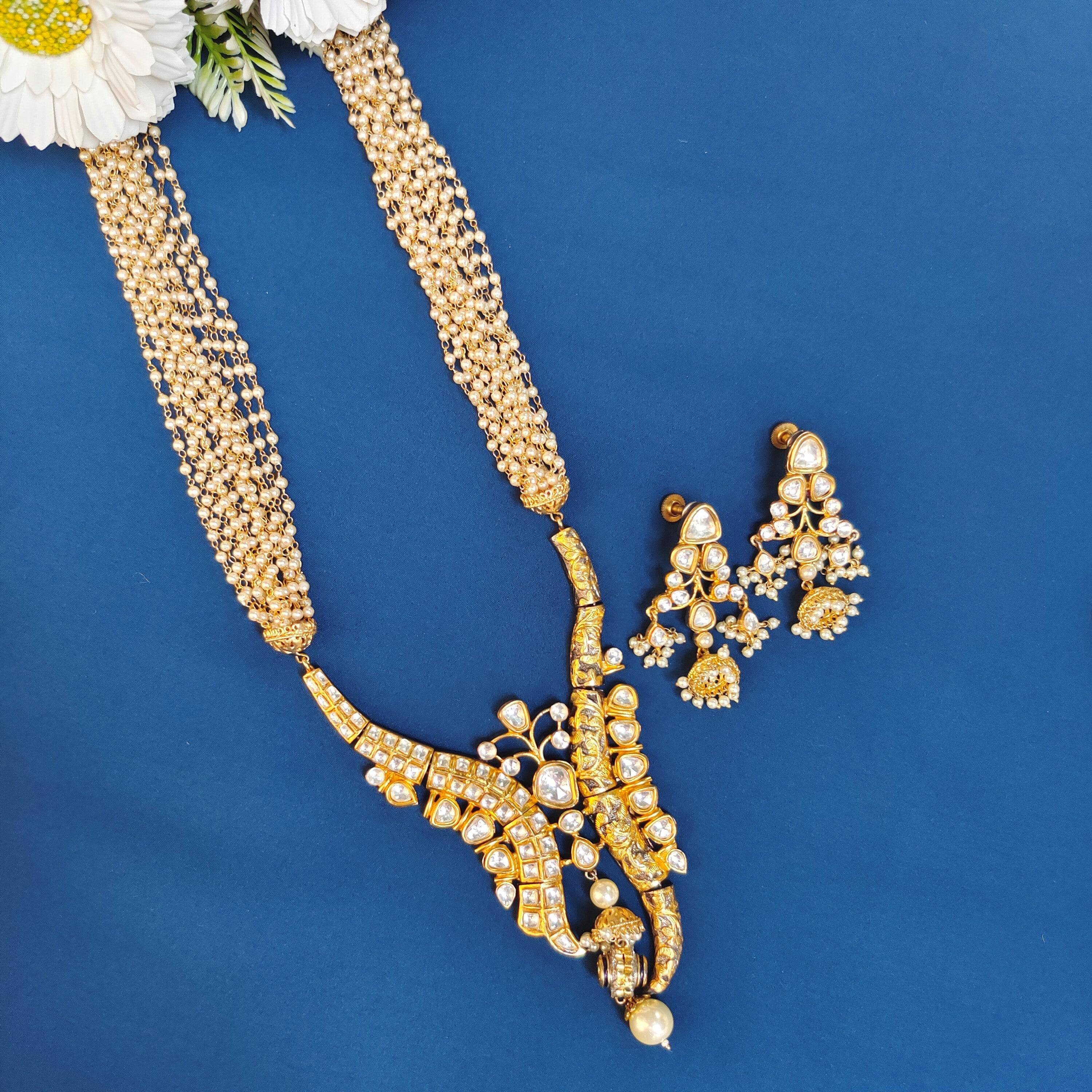 Rumi Pearl and Kundan Necklace