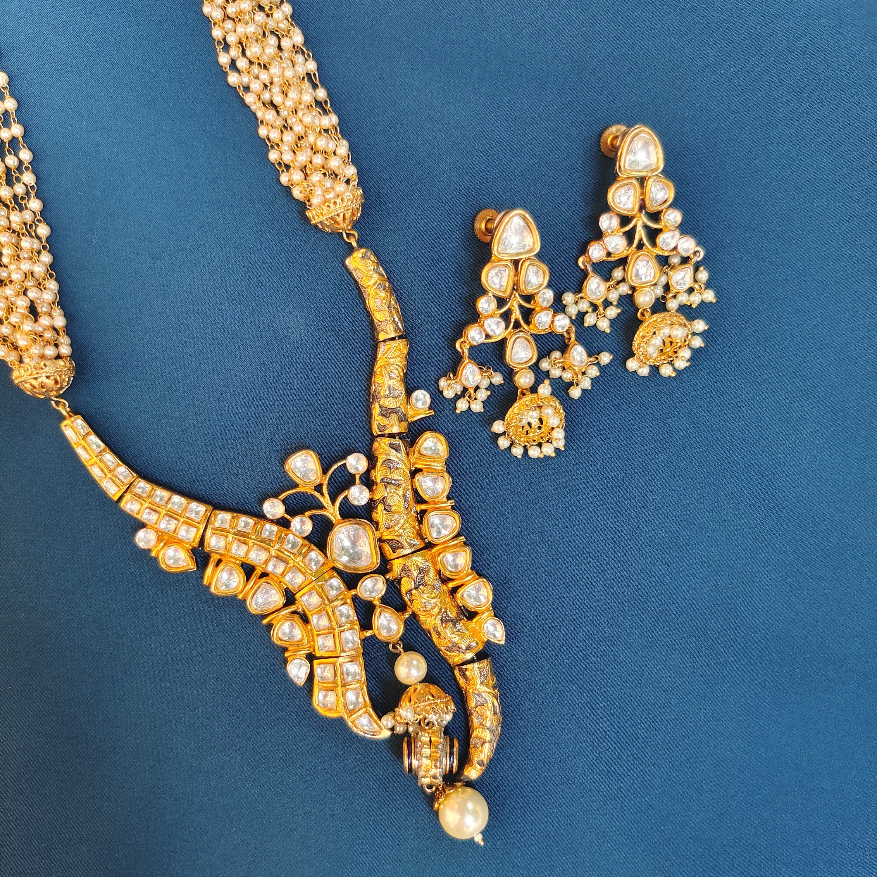 Rumi Pearl and Kundan Necklace