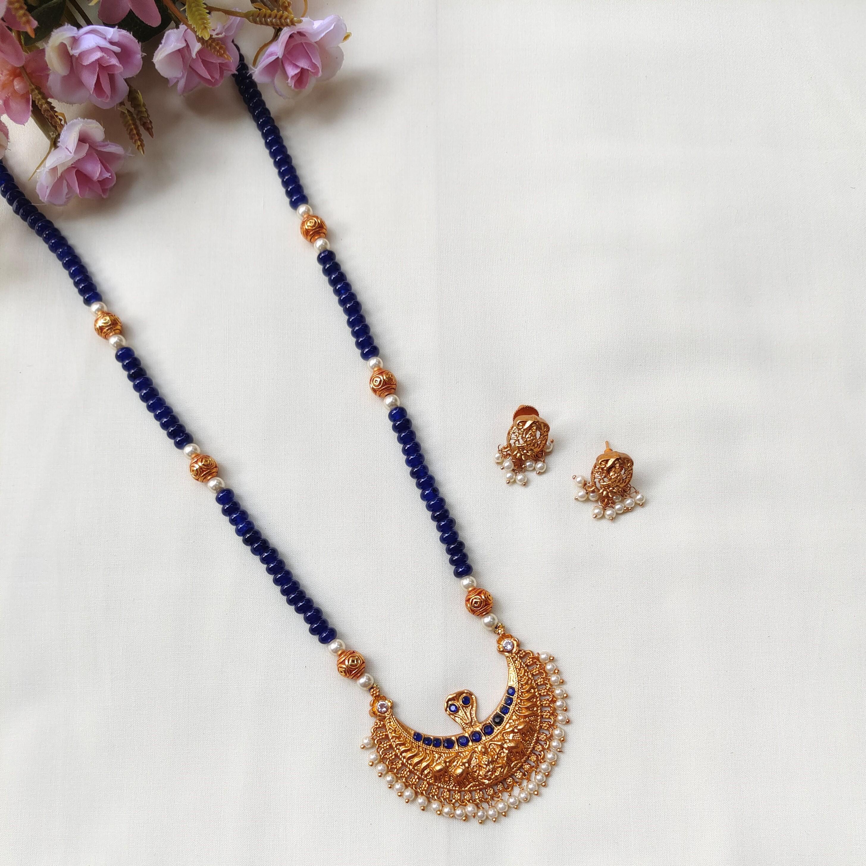 Niti Temple Pendant Necklace