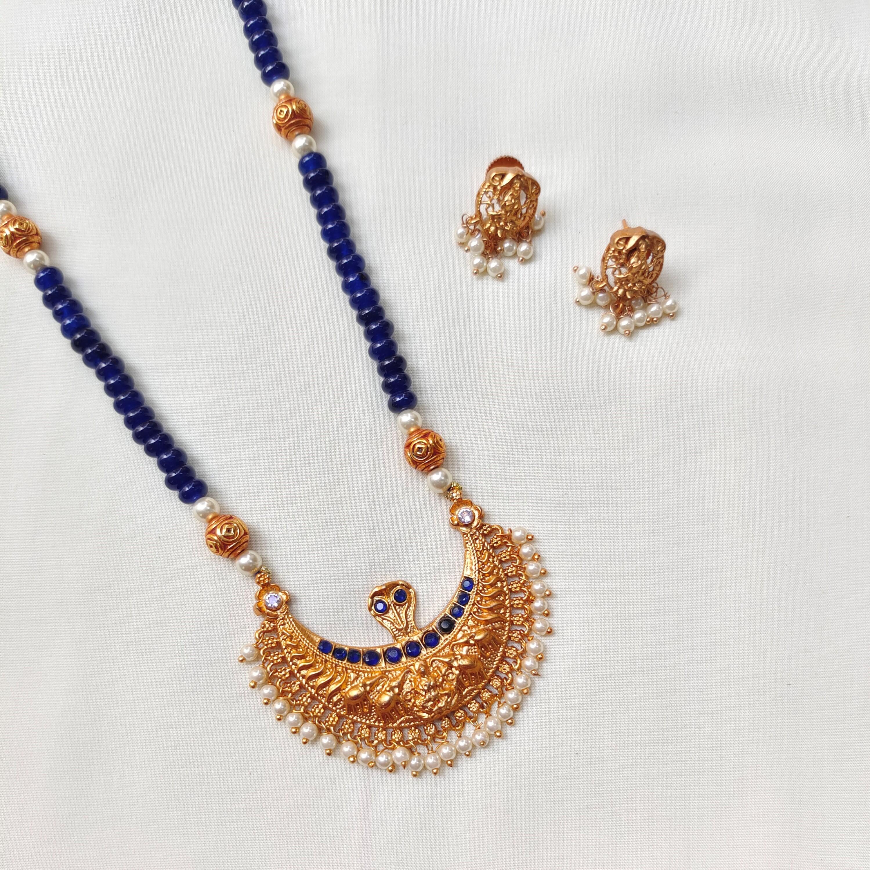 Niti Temple Pendant Necklace