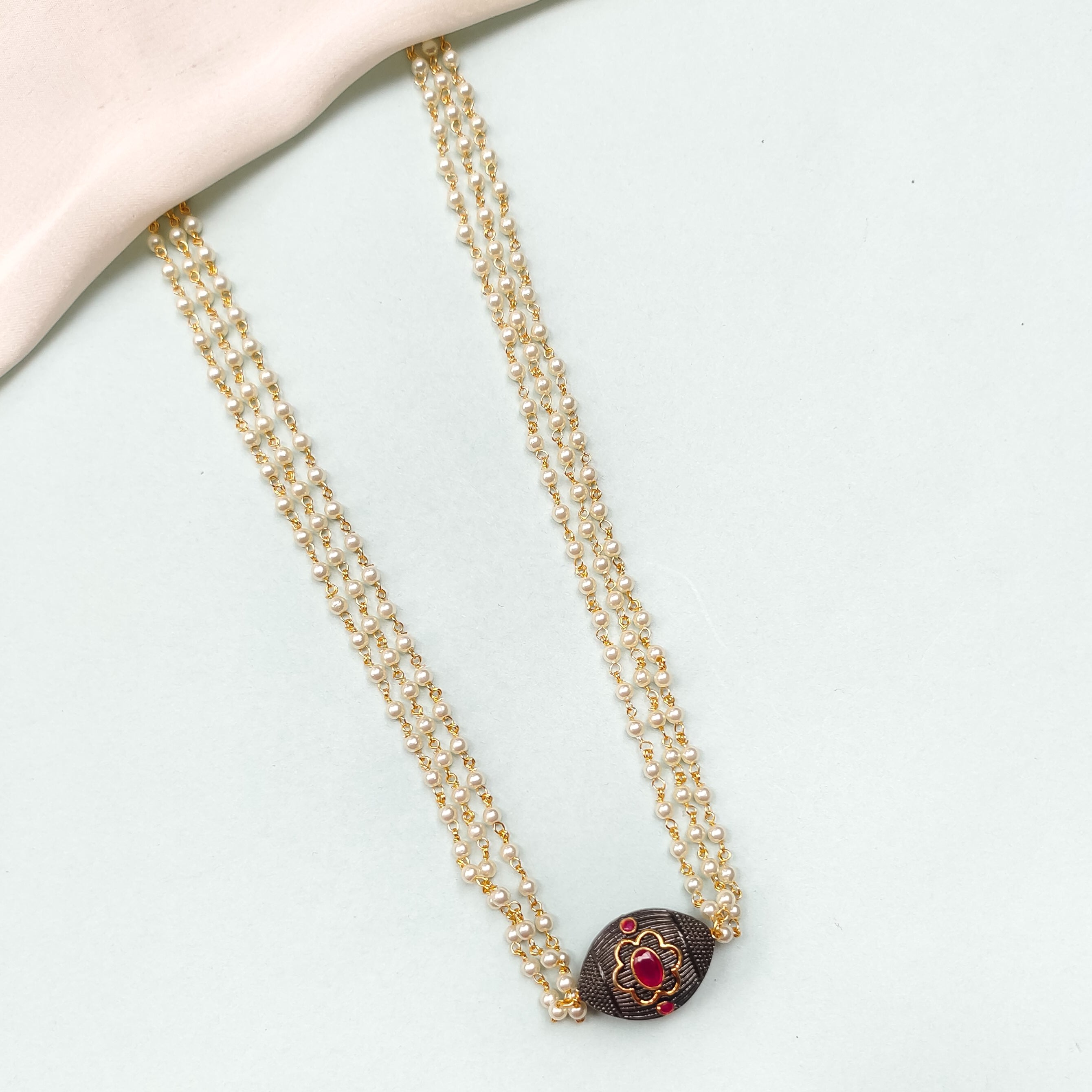 Niti Beaded Jadau Pearl Necklace