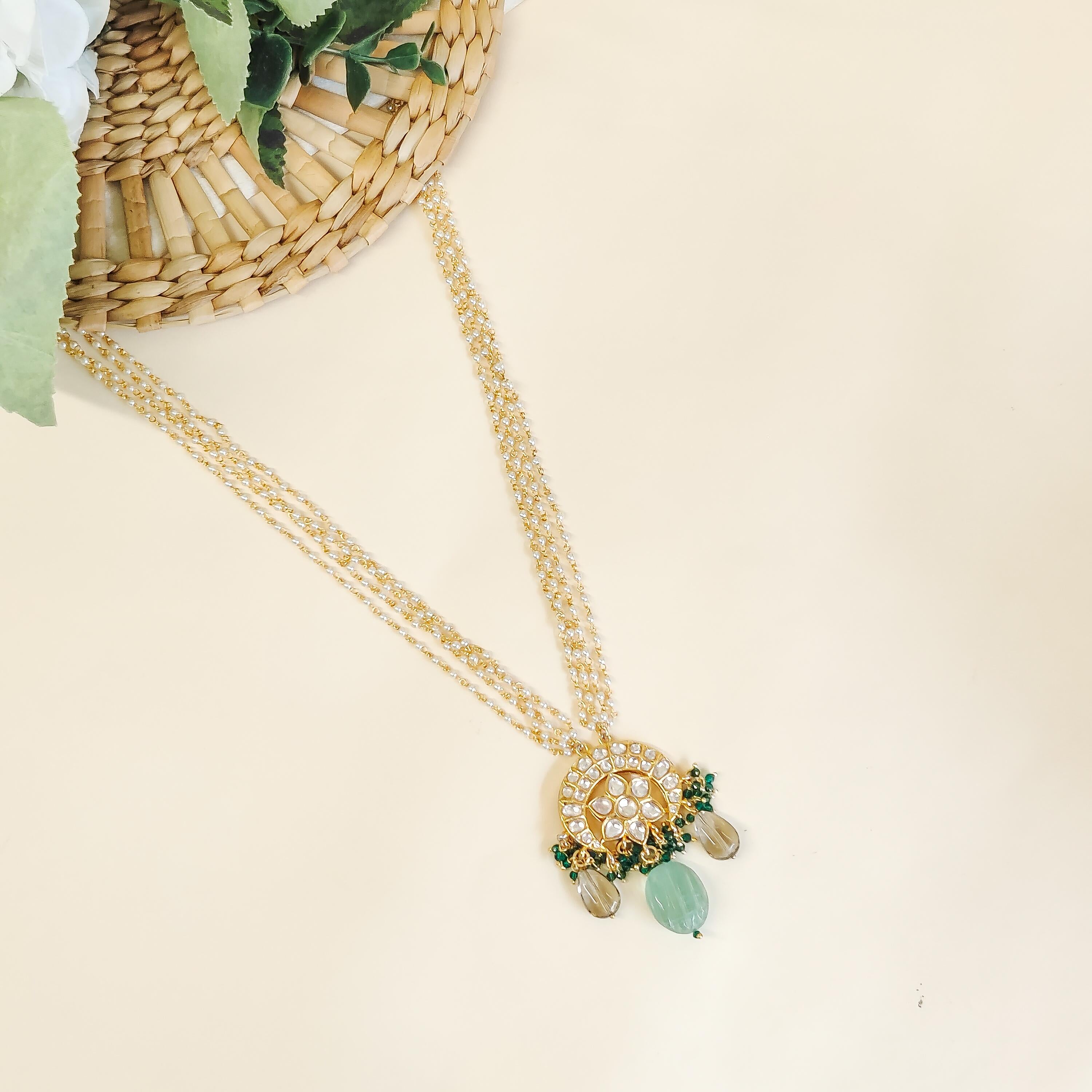 Mrudul Kundan Necklace