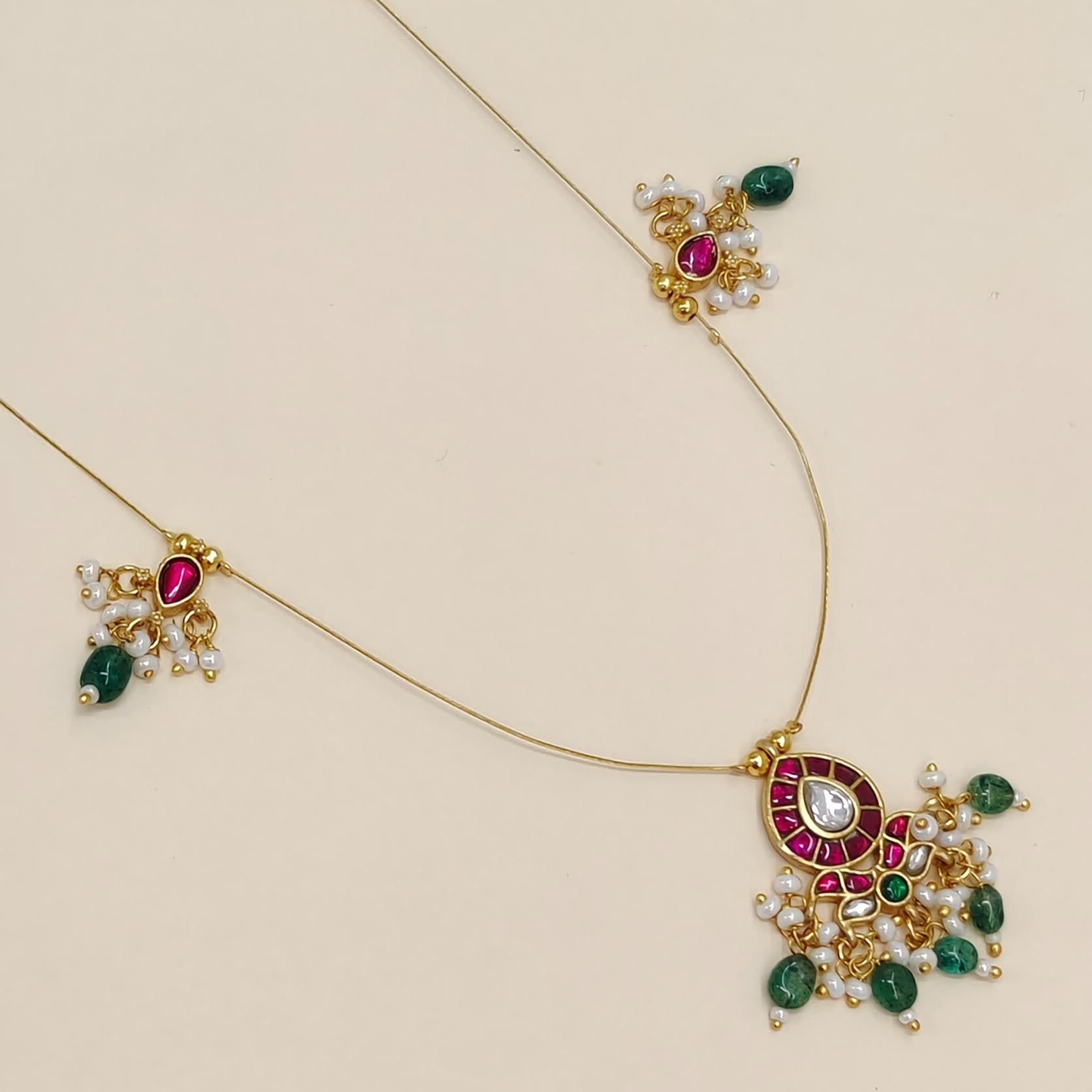 Sara Invisible Jadau Necklace