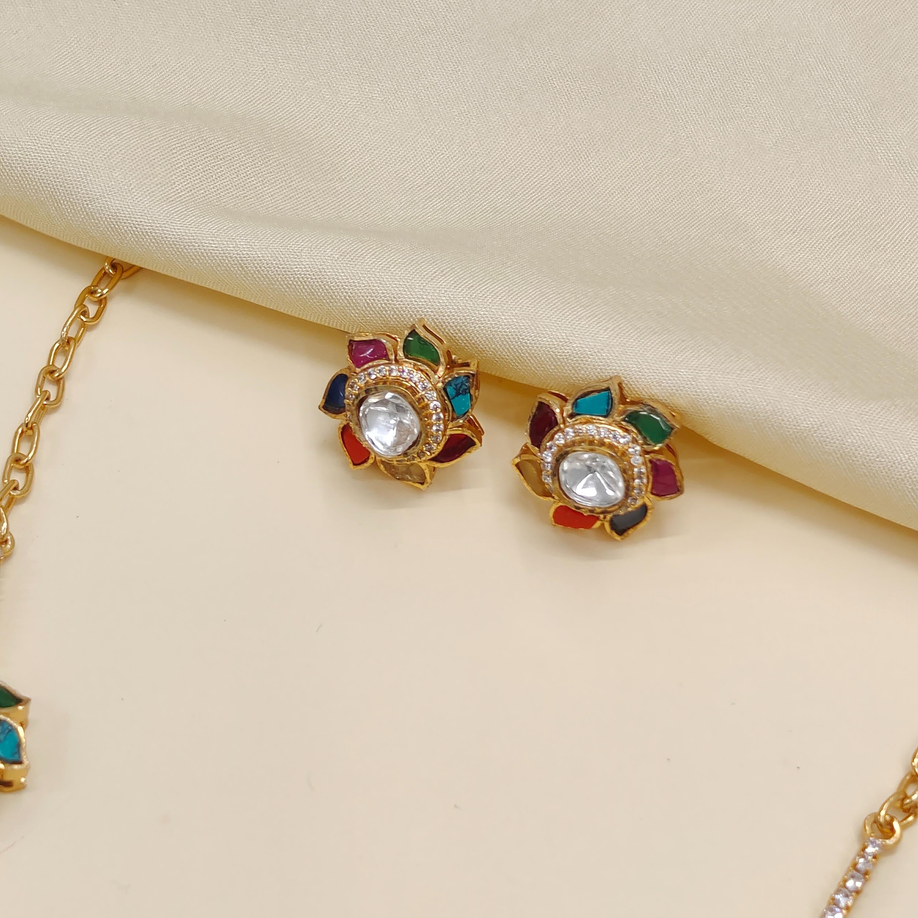 Lavanya Kundan Necklace
