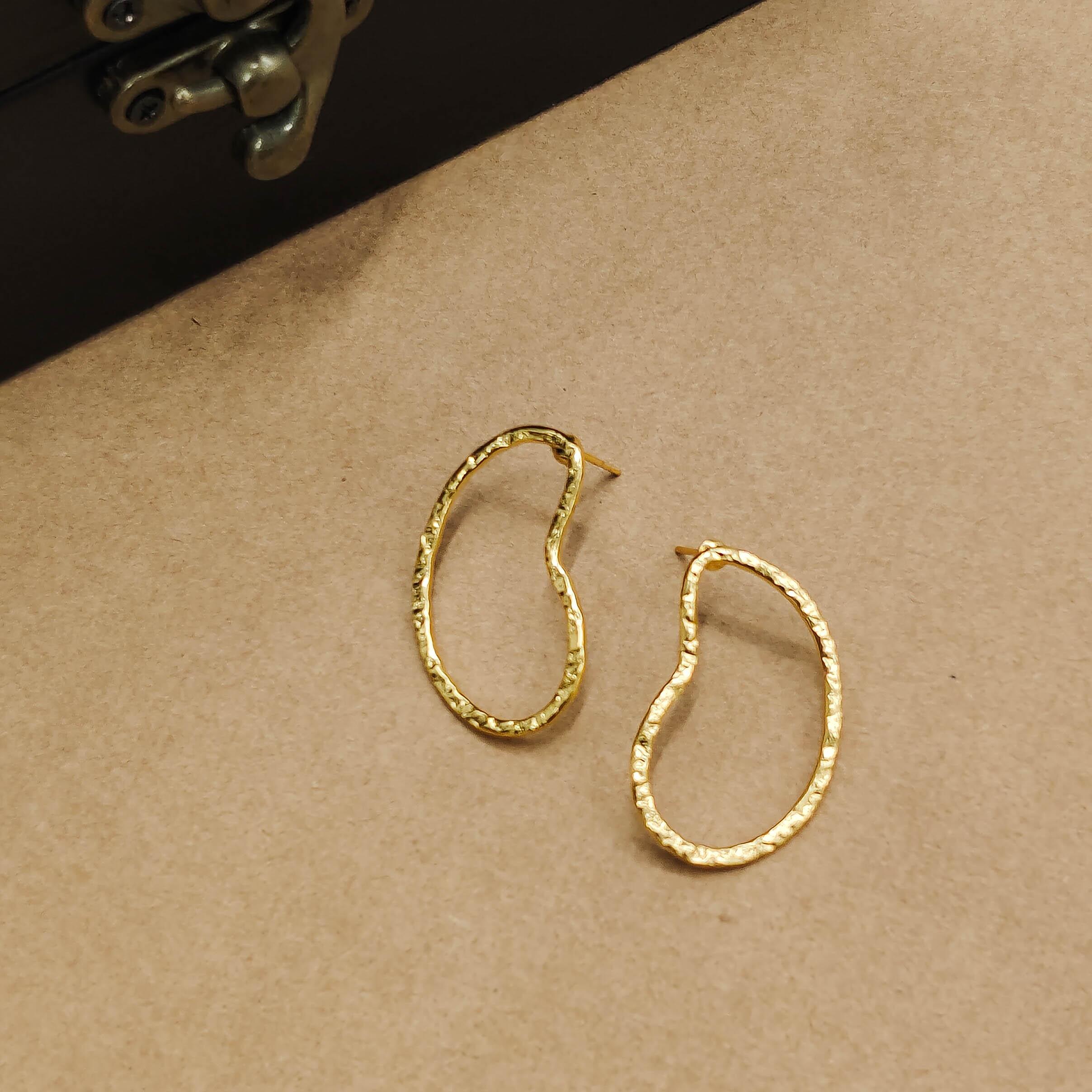Golden Ripple Earring