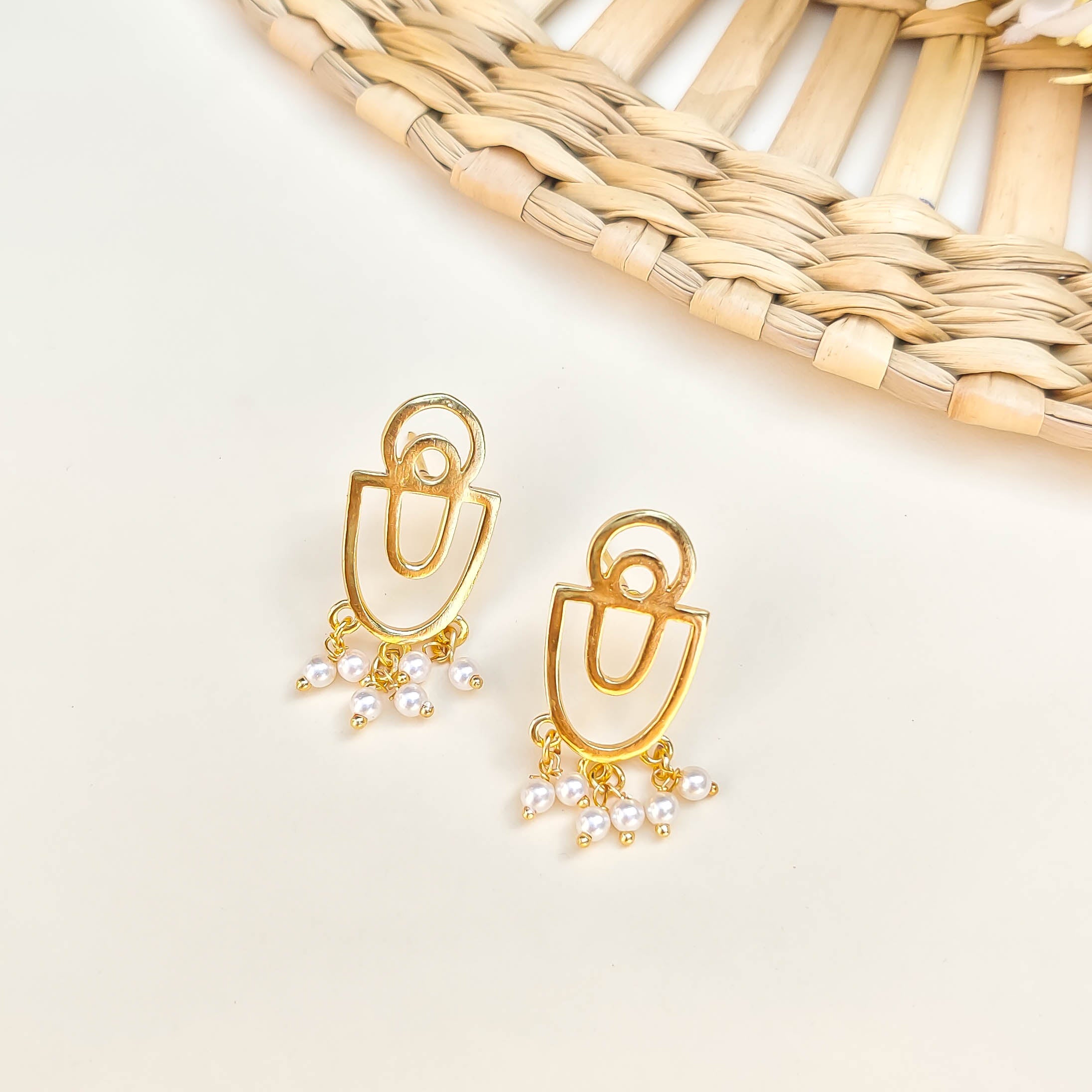 Priyaasi Stud Earrings