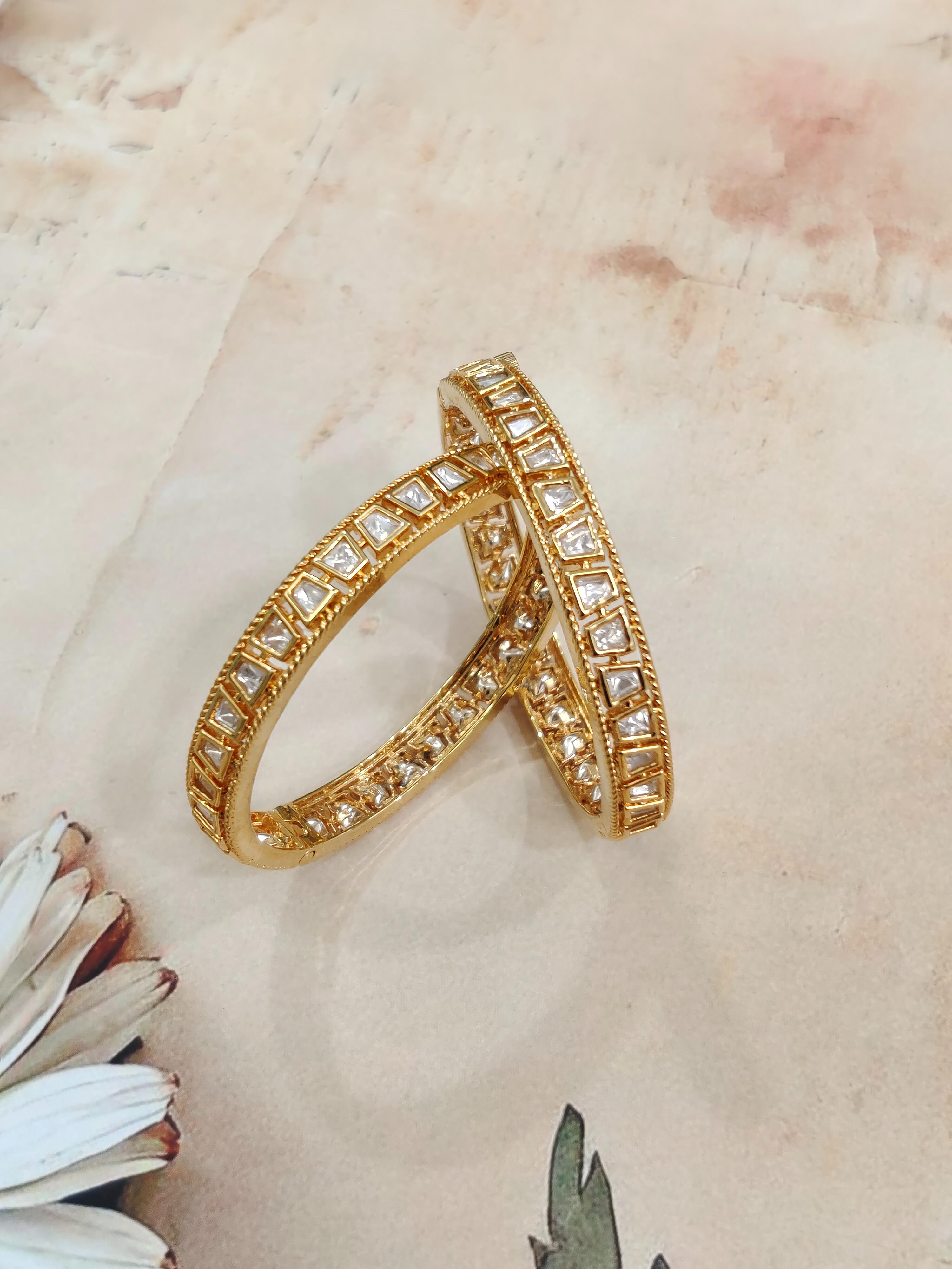 Agastya Kundan Bangles