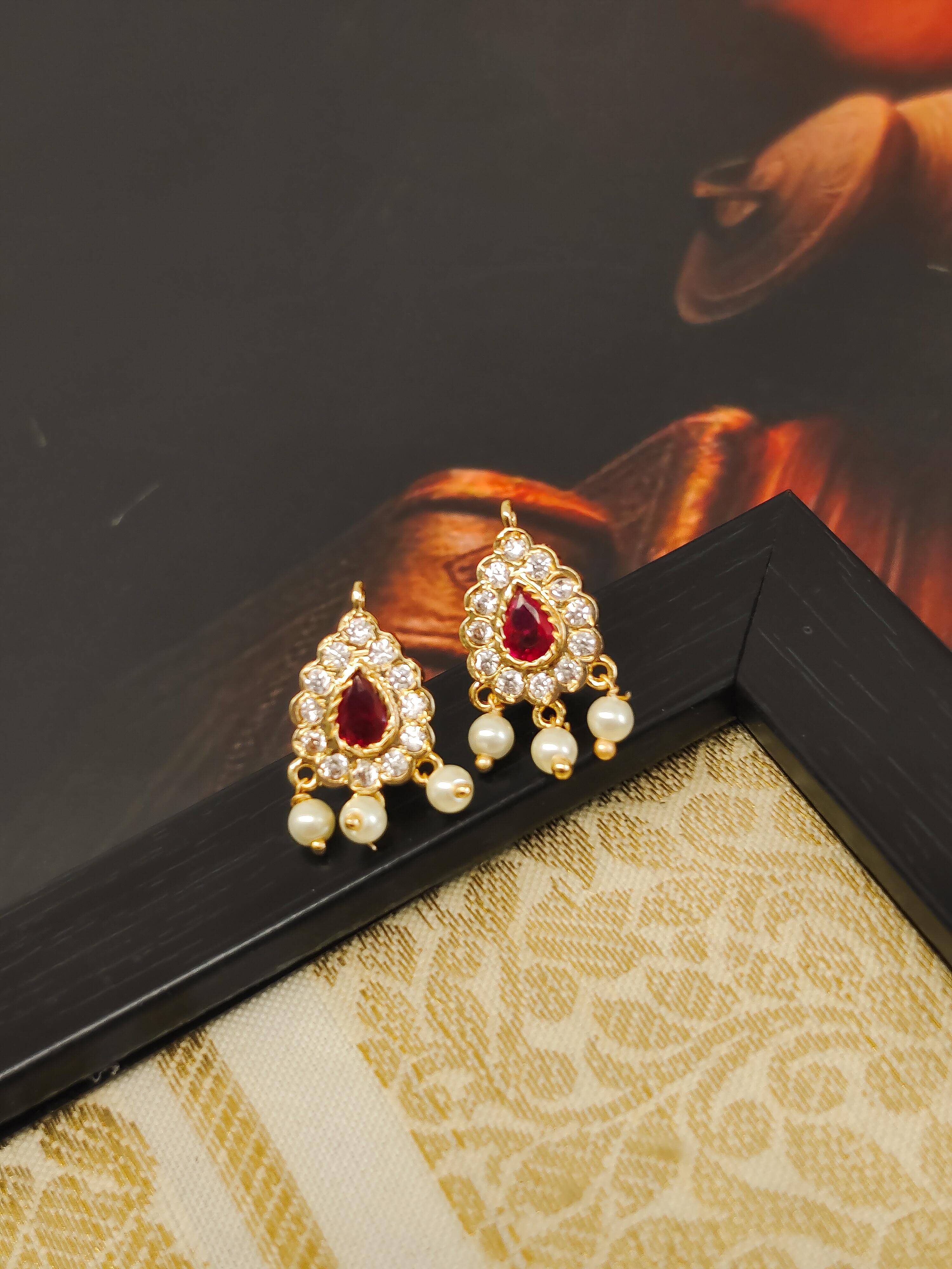 Droplet Maharashtrian Stud