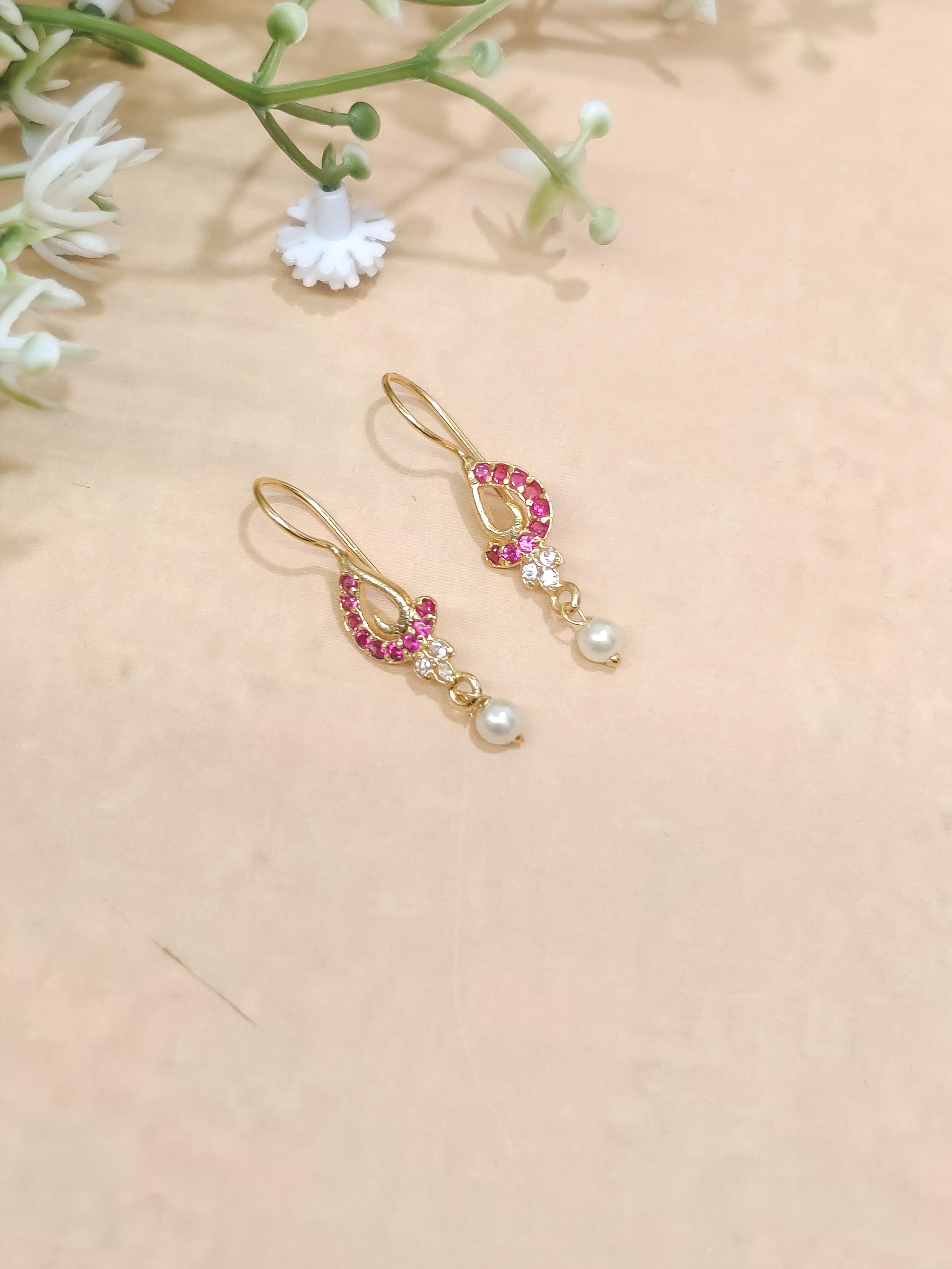 Dainty Peacock Bugadi