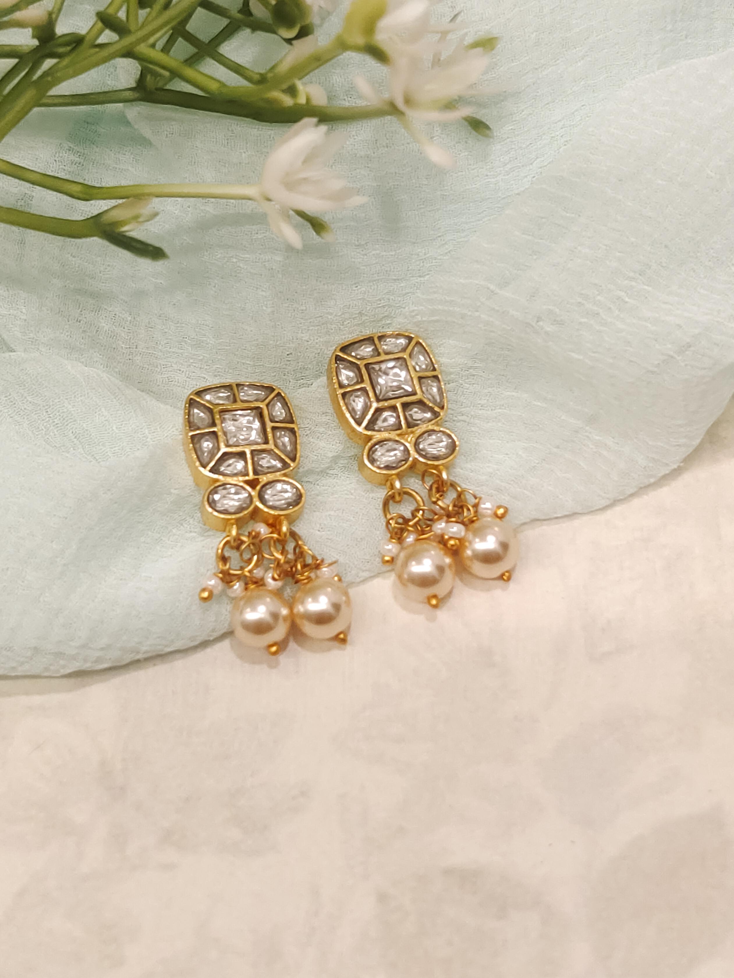 Gunjika Jadau Bugadi