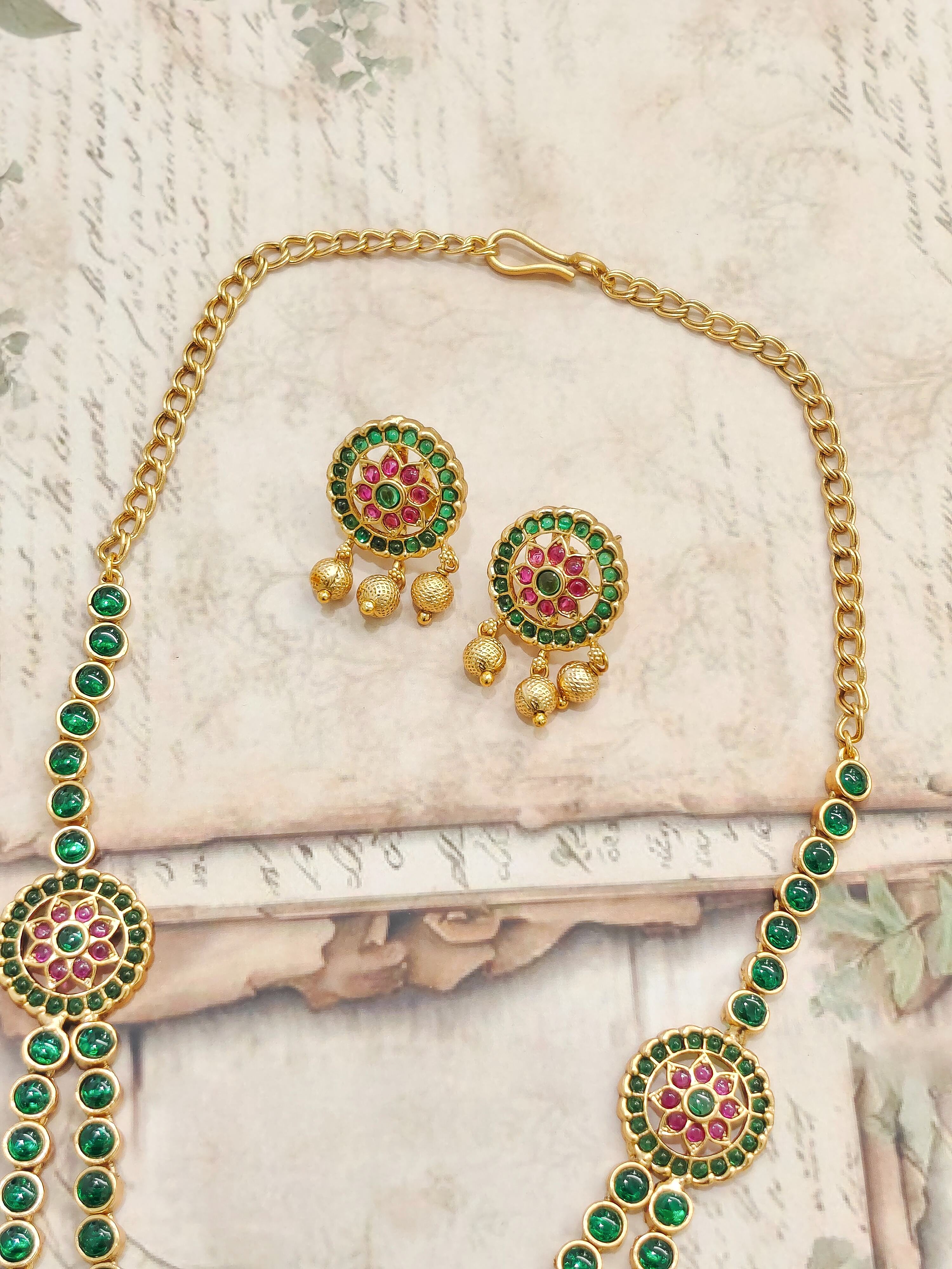 Praniti Temple Necklace