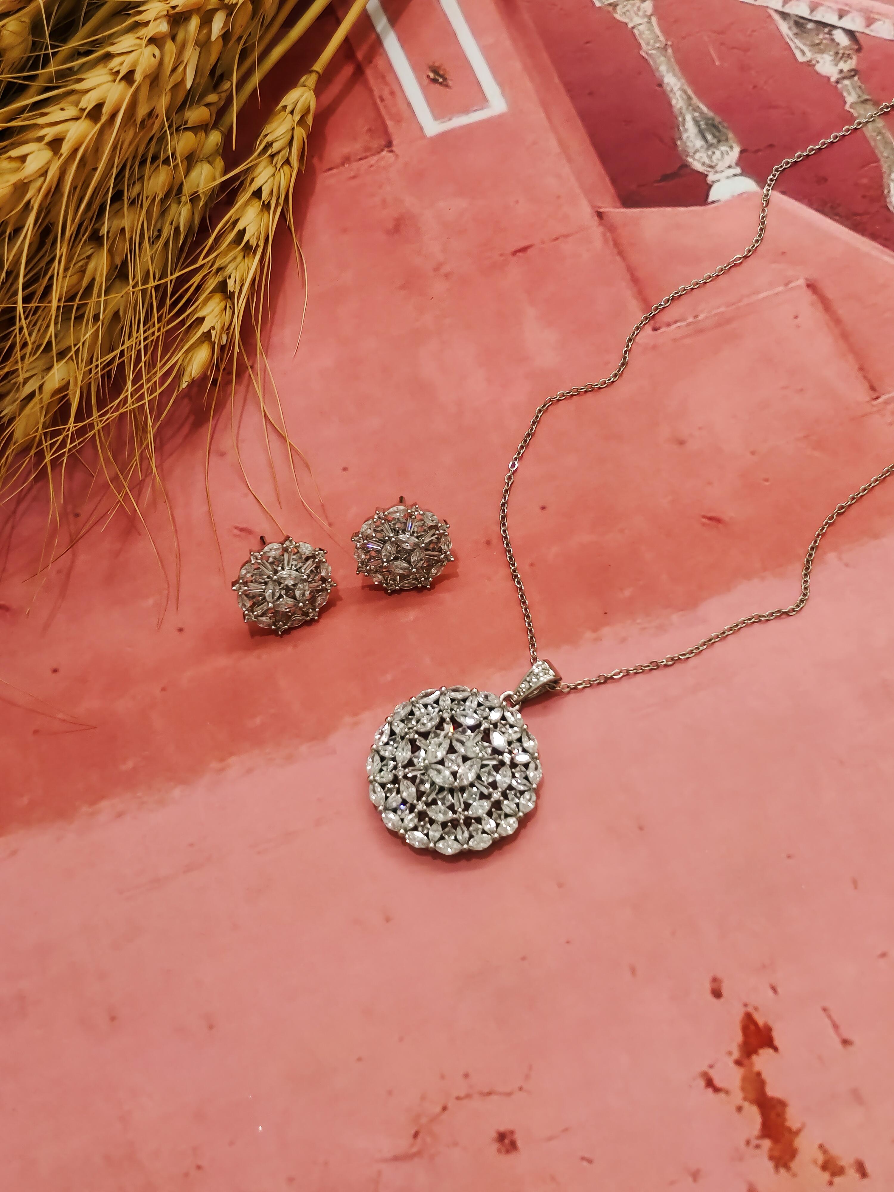 Aashvi CZ Pendant Set