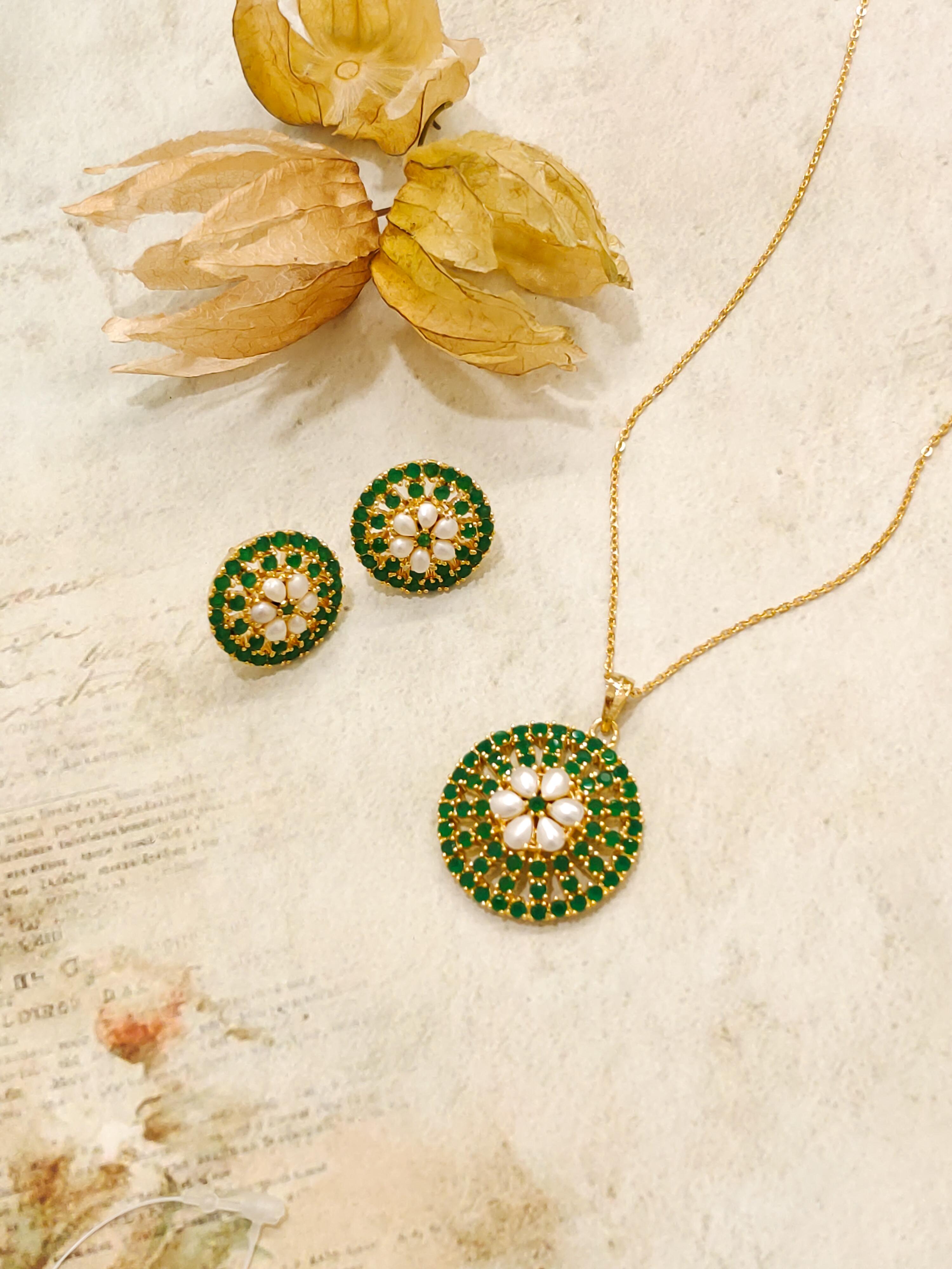 Aniya CZ Stone Pendant Set