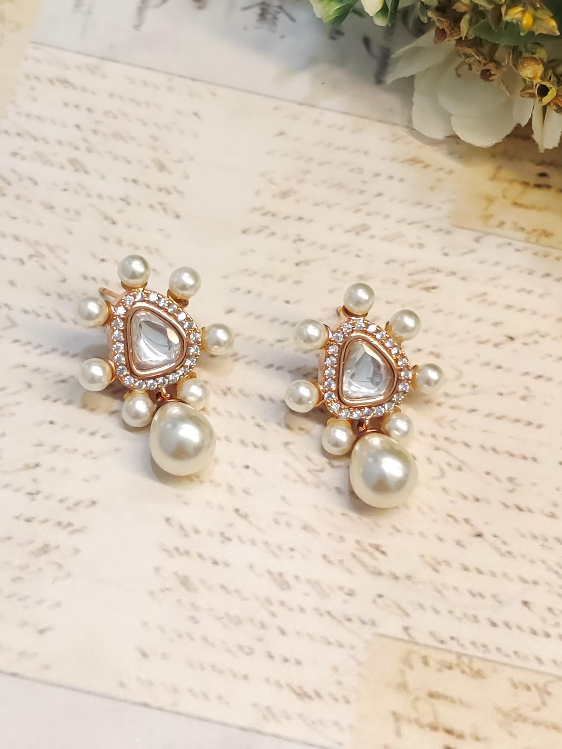 Jasmin Pearl Earrings