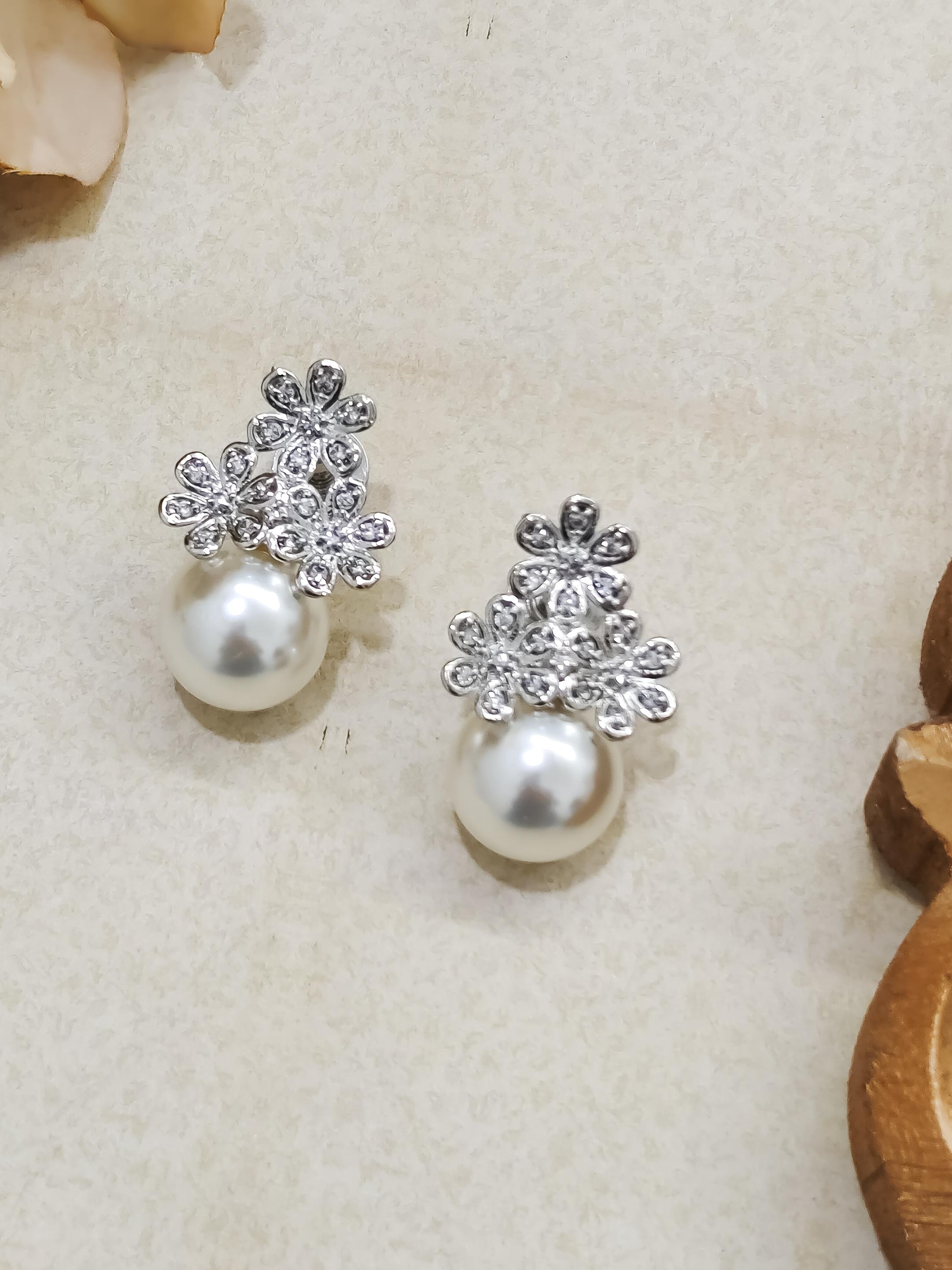 Niharika CZ Pearl Earrings