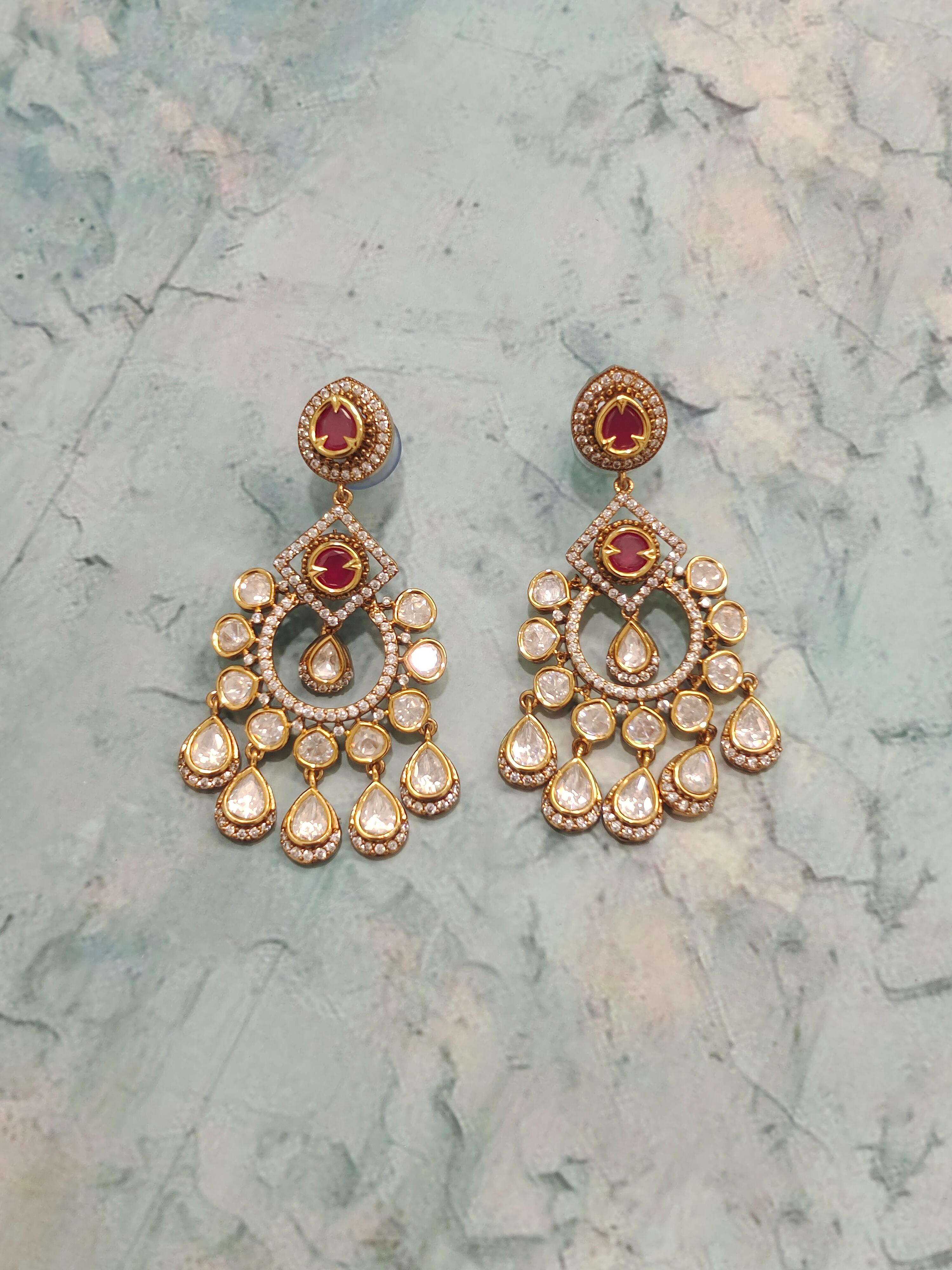 Kundan Rani Gold Bali Earrings