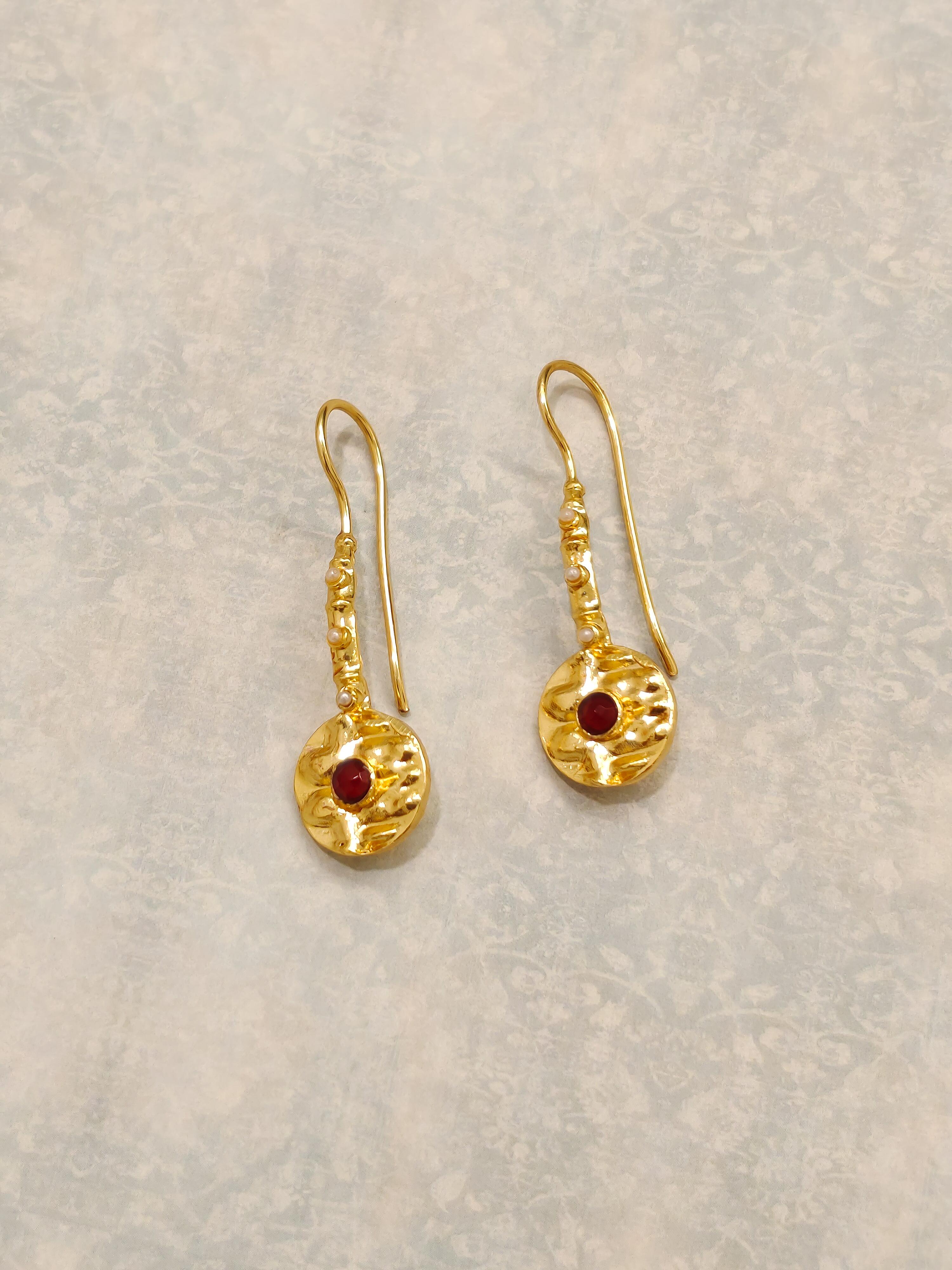 Clara Pearl Halo Earring