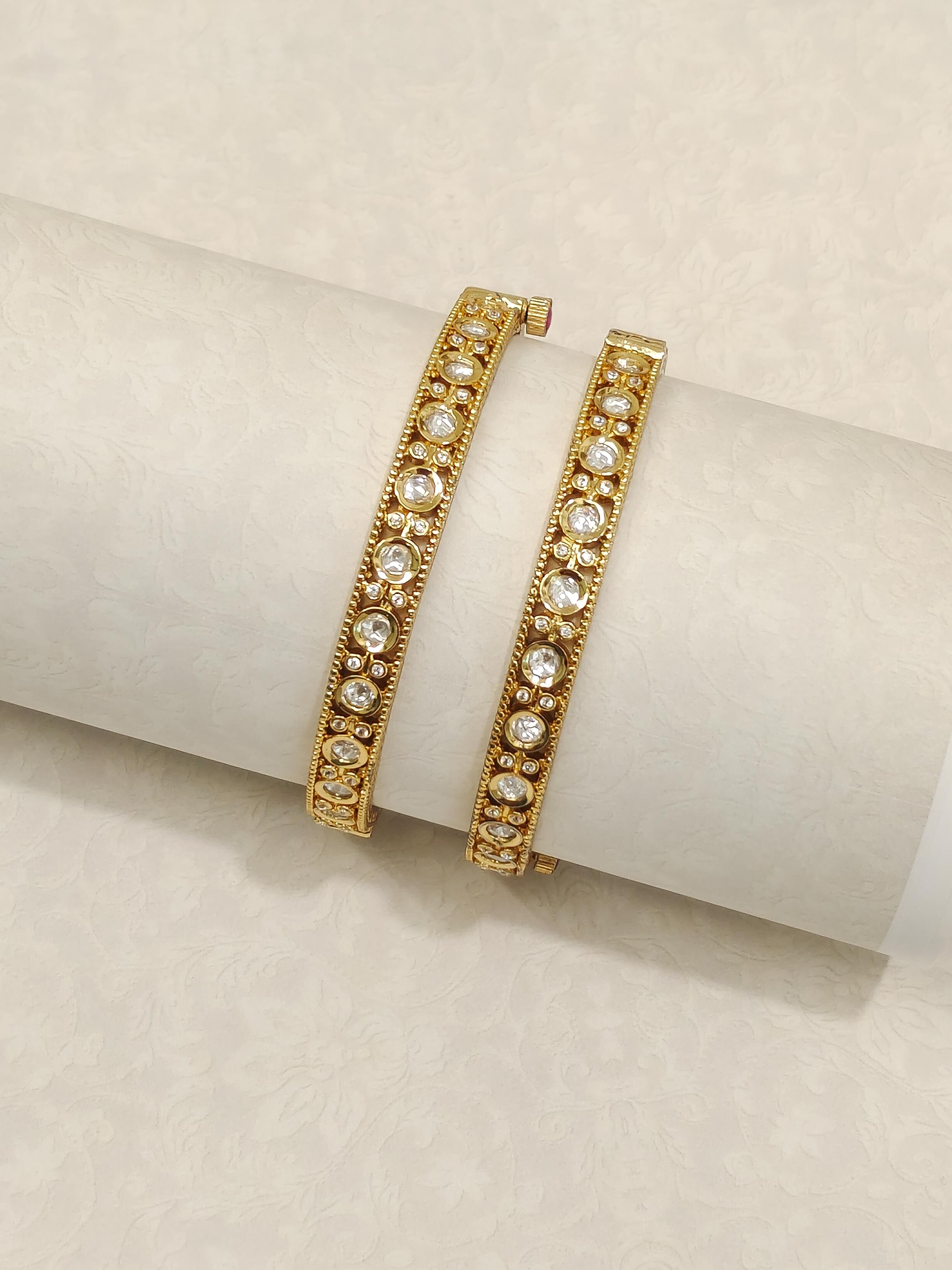 Avira Kundan Bangles