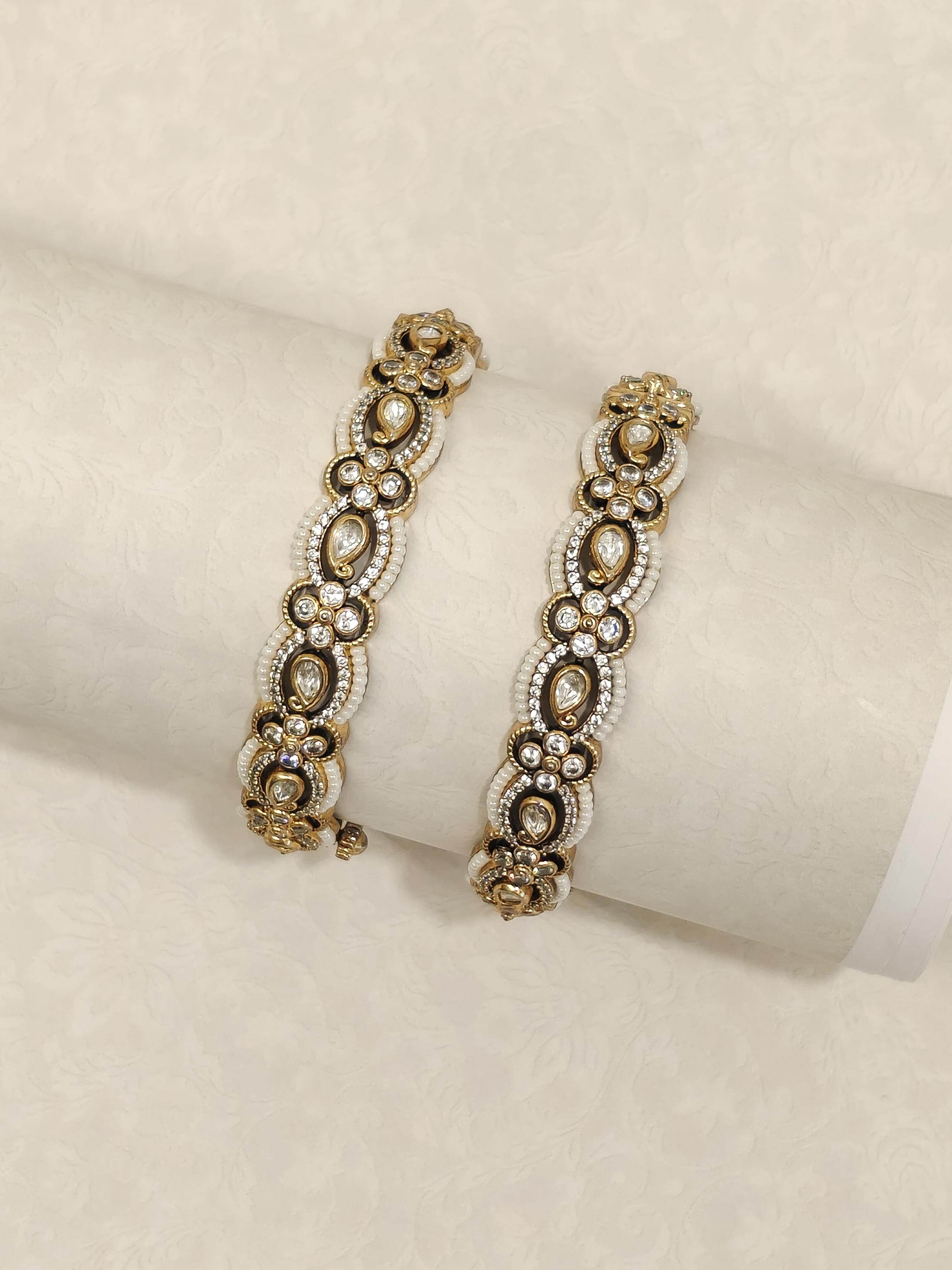 Droplet Kundan Pearl Bangles