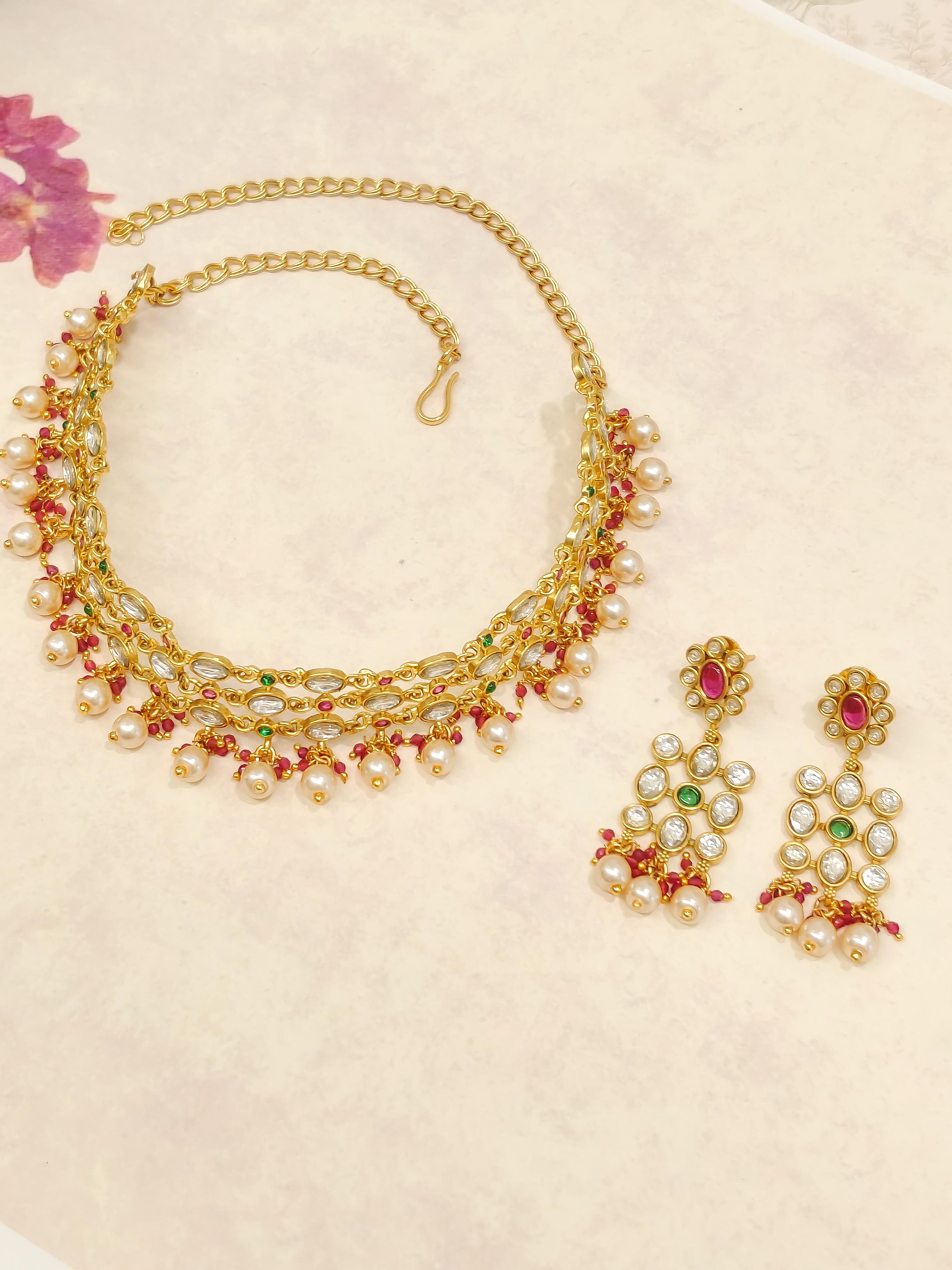 Dainty Kundan Choker