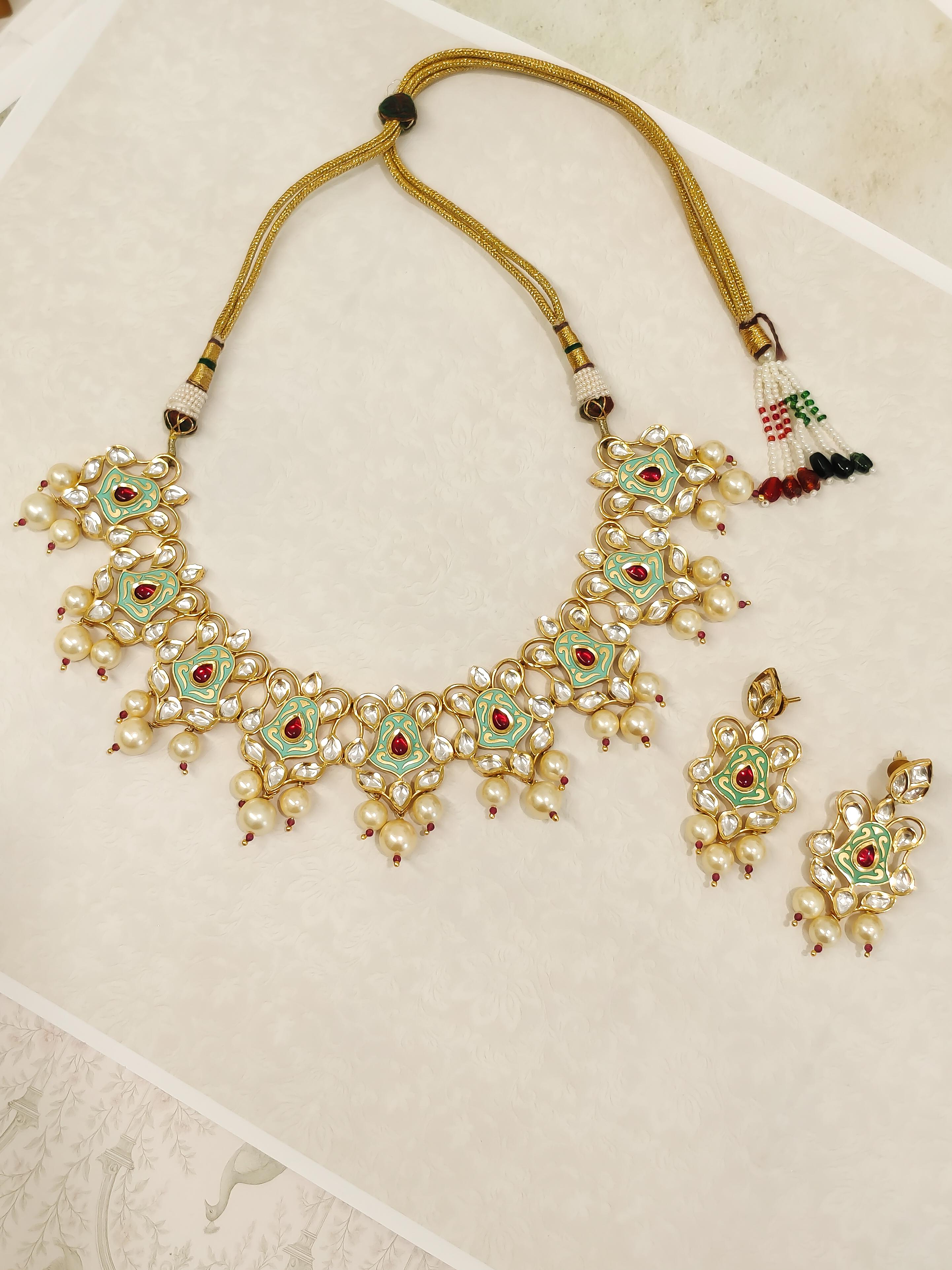 Neerja Kundan Choker