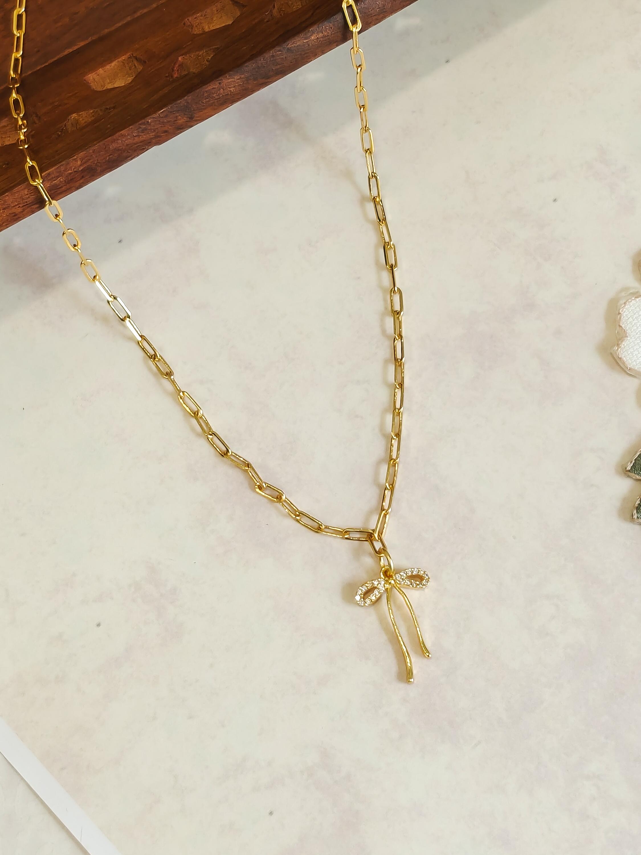Bow Charm Box Chain Necklace