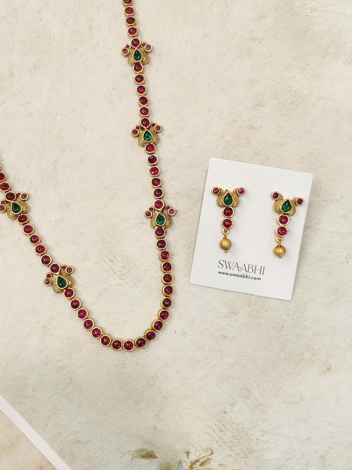 Vidhi Kemp Necklace Set