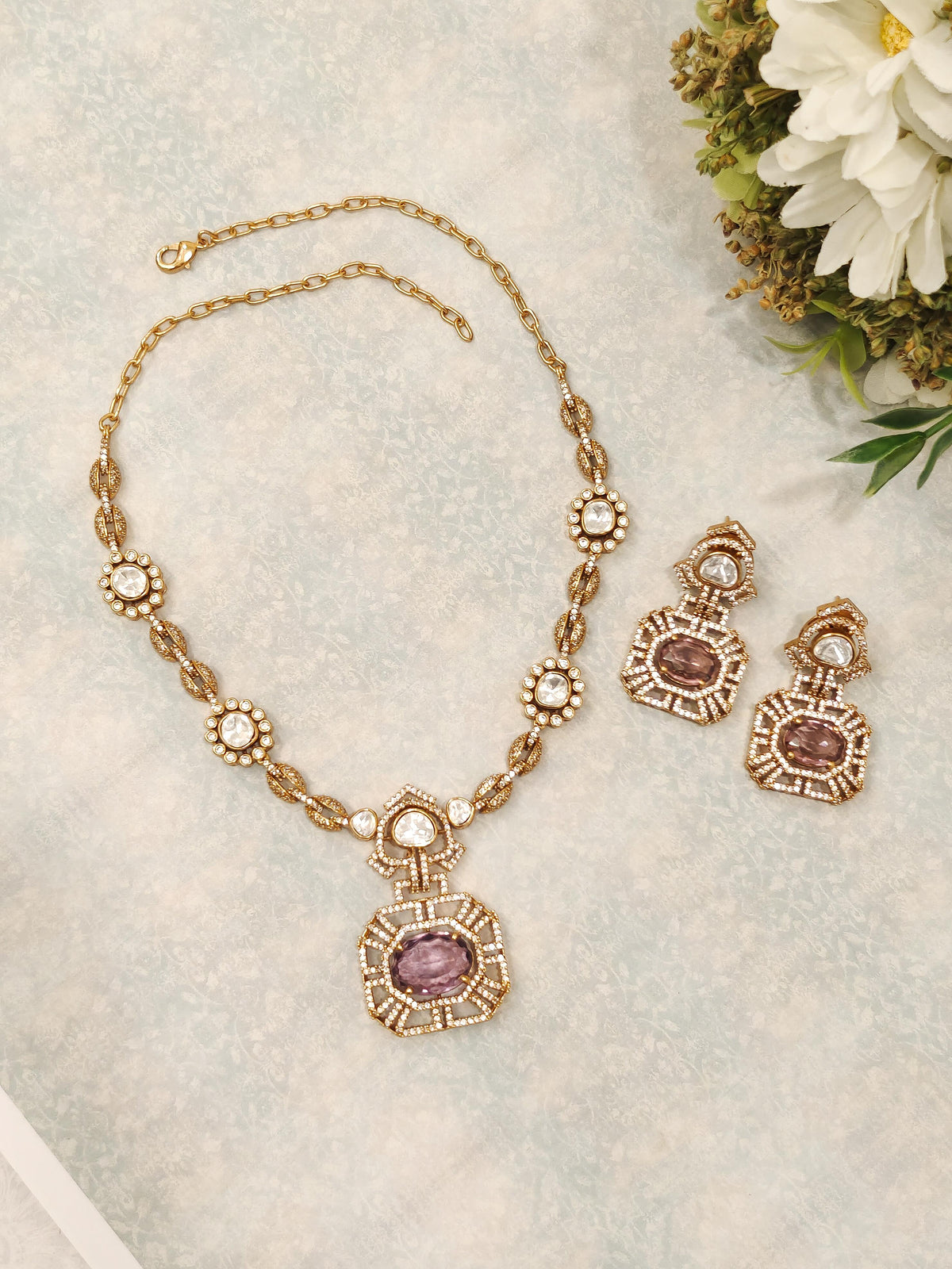 Lyla Moissanite Kundan Necklace