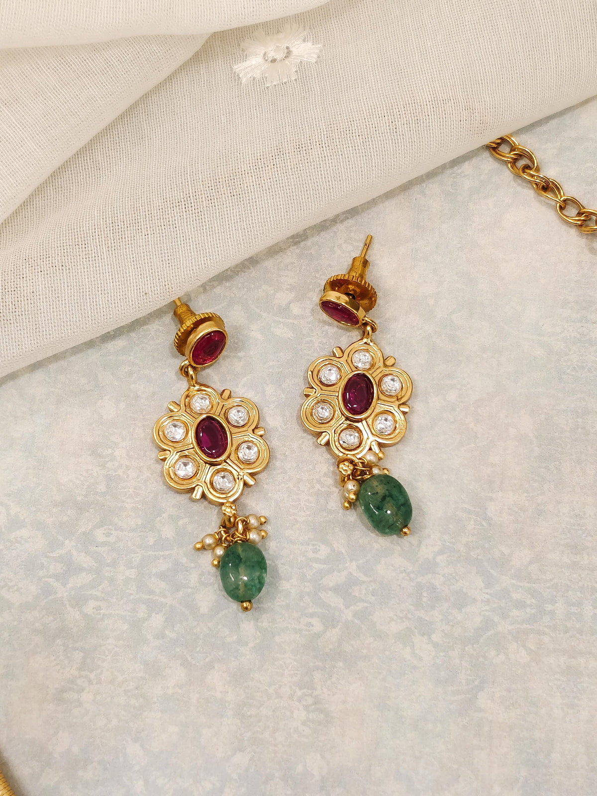 Anvita Hasli Necklace