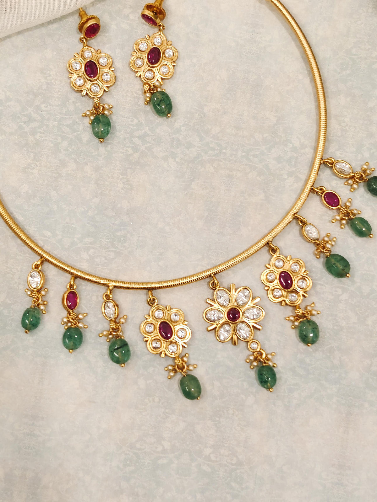 Anvita Hasli Necklace