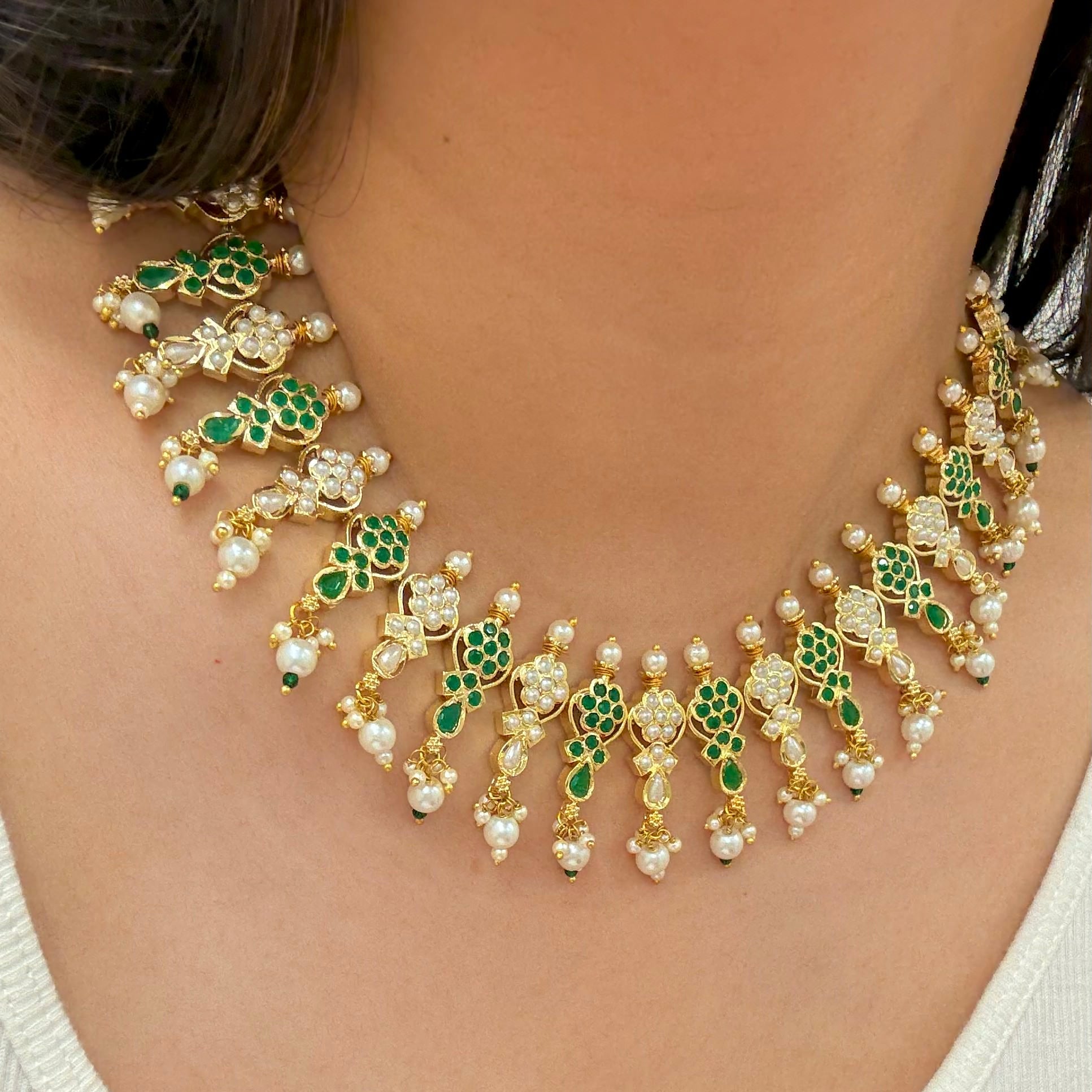 Abhiprithi Pearls Necklace