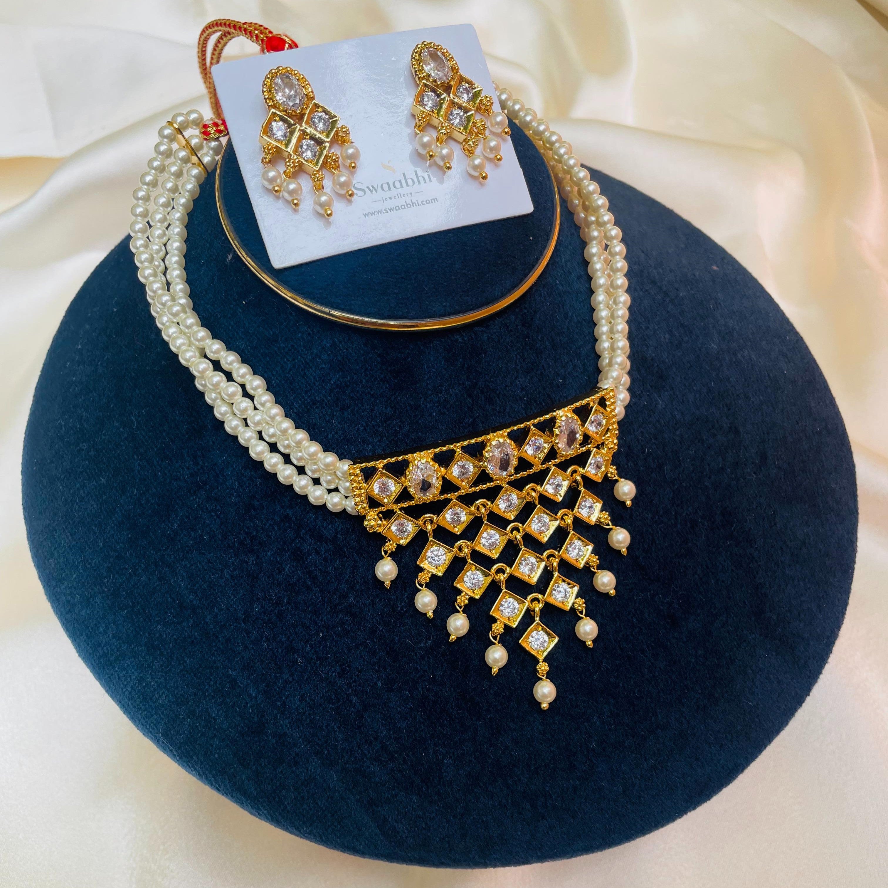 Urvi Chinchpeti Necklace