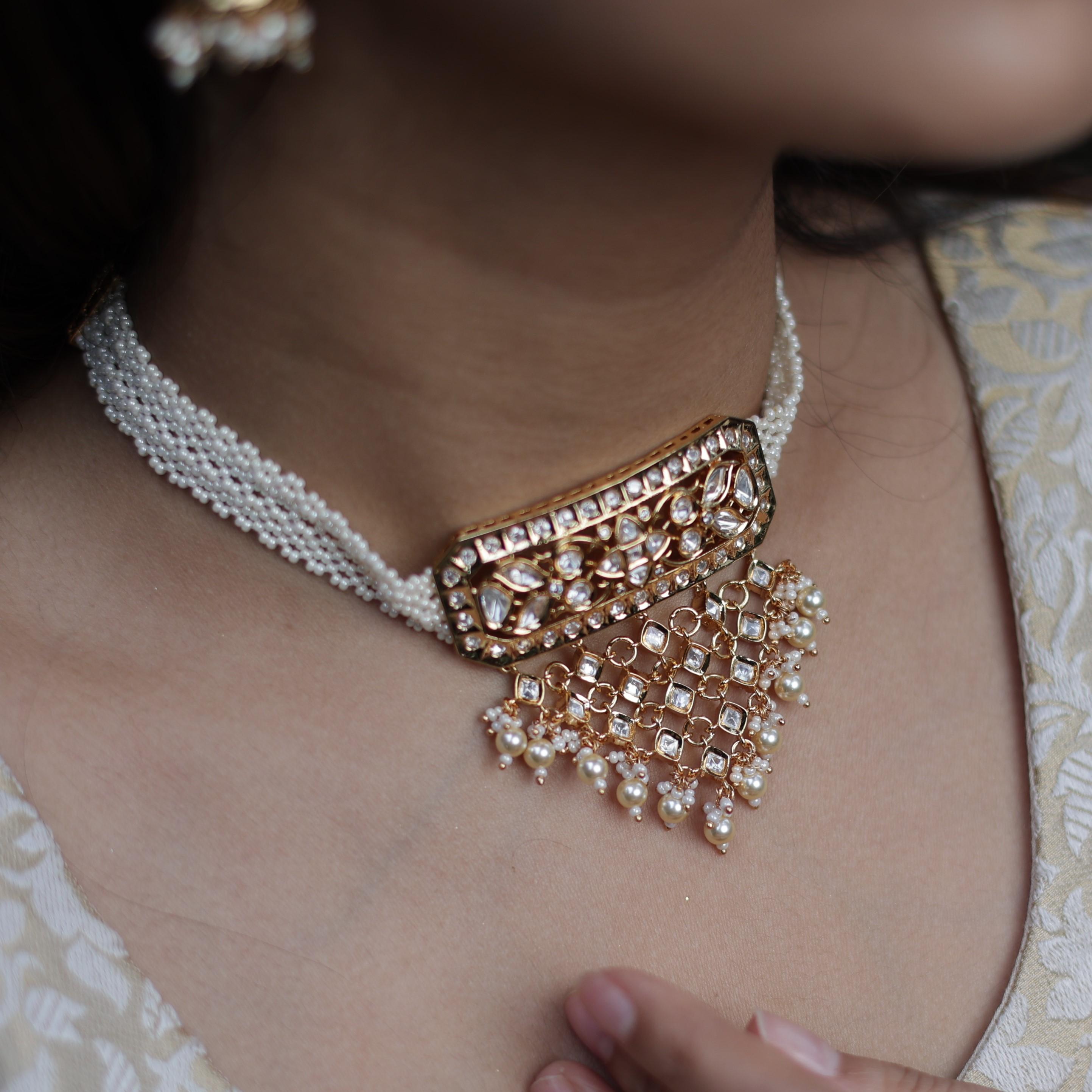 Tanishka Kundan Choker Necklace