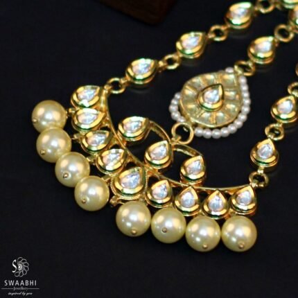 Buy Kundan Pearls Pasha Accessories Jewellery Accessories for Girls | Swaabhi.com