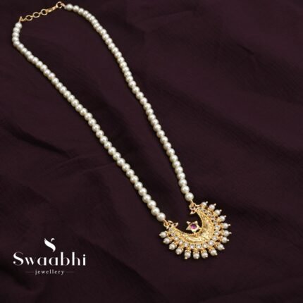 Maharashtrian Chandrika Pearl Necklace