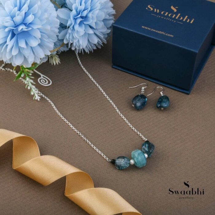 Gemstone Turquoise Necklace Gift Box