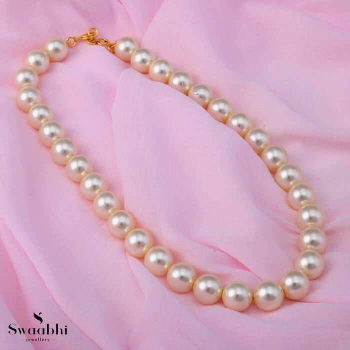 Buy Kiya Pearl Necklace | Swaabhi.com