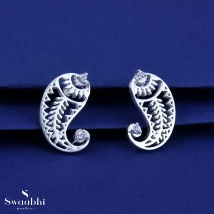Koyari Small Gold Stud Earrings-Rangoli Design (1)