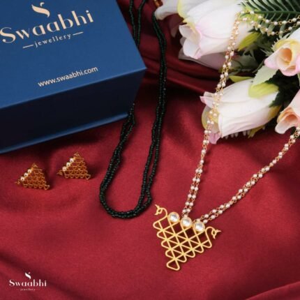 Sarasvati Peacock Beads Necklace Gift Box