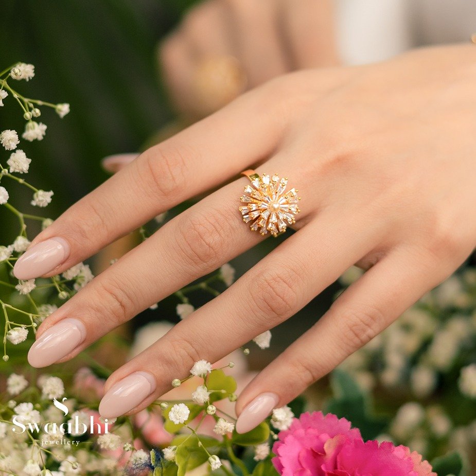 Gold rings jewelry | Gold finger rings | Gold rings aesthetic | Fashion  jewelry | Fashion rings | Stylish jewelry, Fashion jewelry, Gold ring  designs