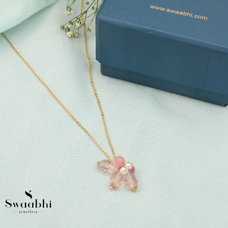 Glorious Flower Gift Box- Swaabhi