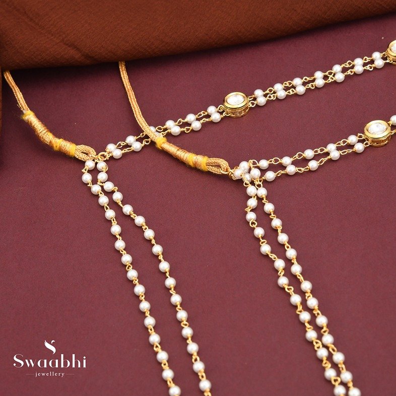 Kundan Pearls Mundavali-Swaabhi