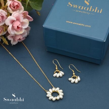 Myra Necklace Set Gift Box- Swaabhi